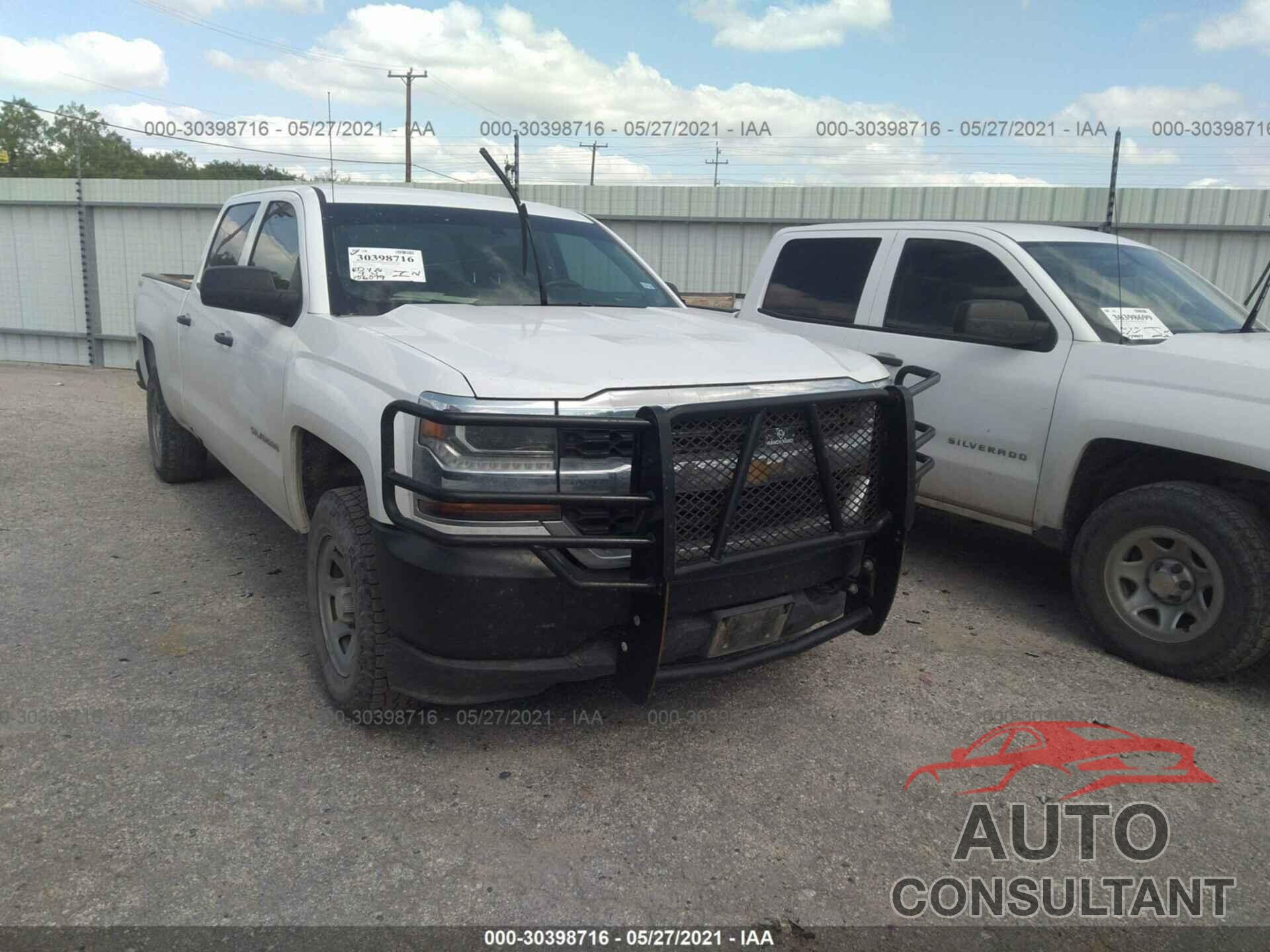 CHEVROLET SILVERADO 1500 2017 - 1GCUKNEC2HF198665