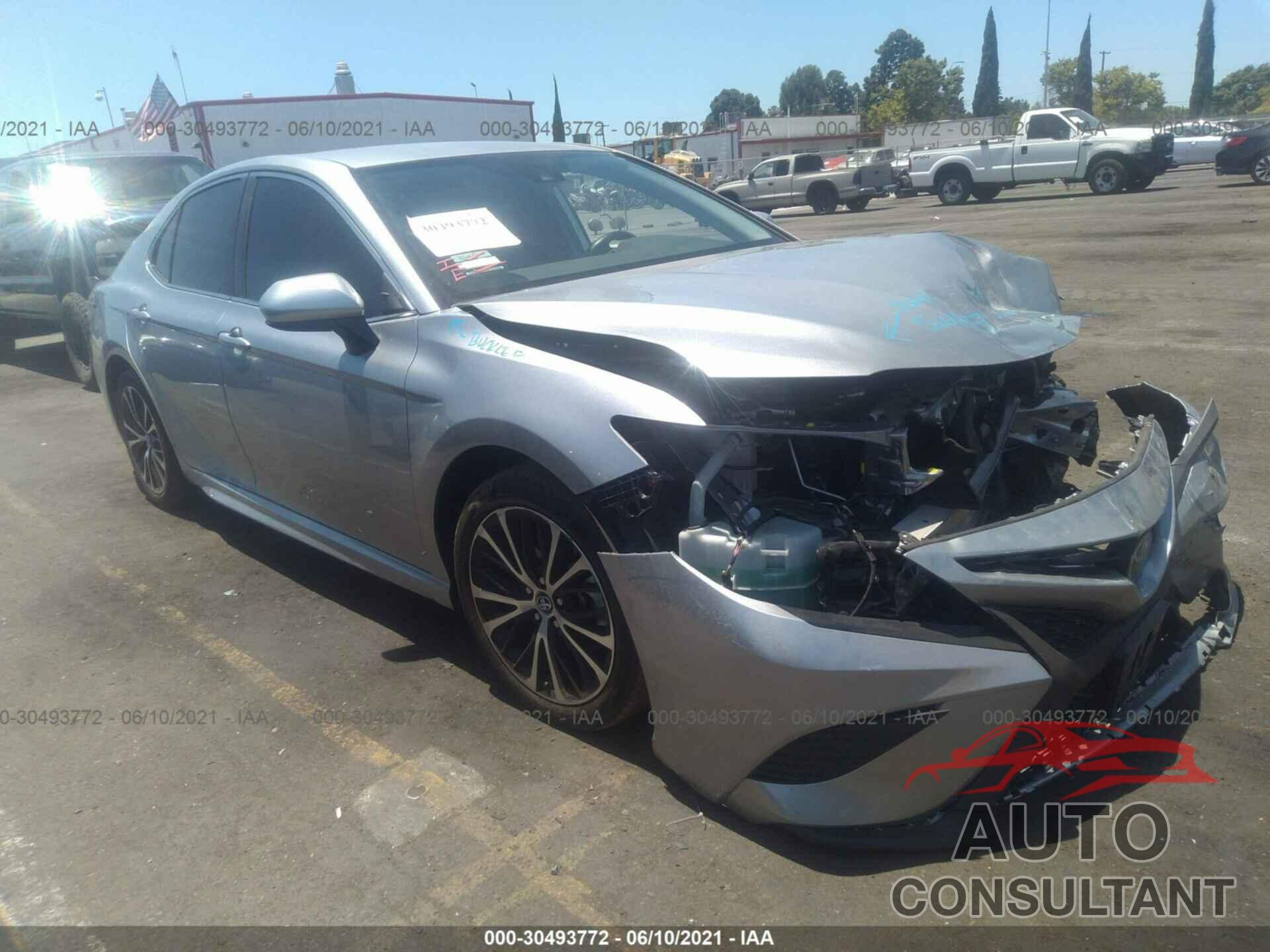 TOYOTA CAMRY 2019 - 4T1B11HK1KU840491