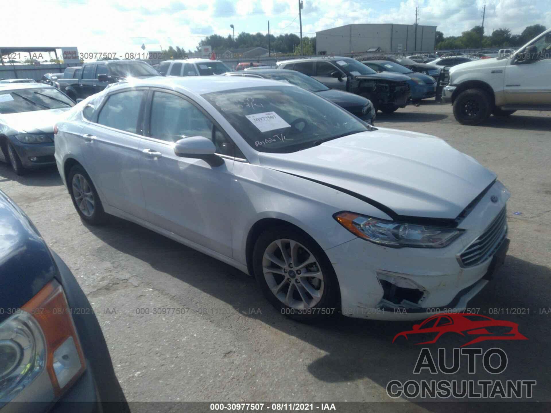 FORD FUSION 2020 - 3FA6P0HD8LR208439