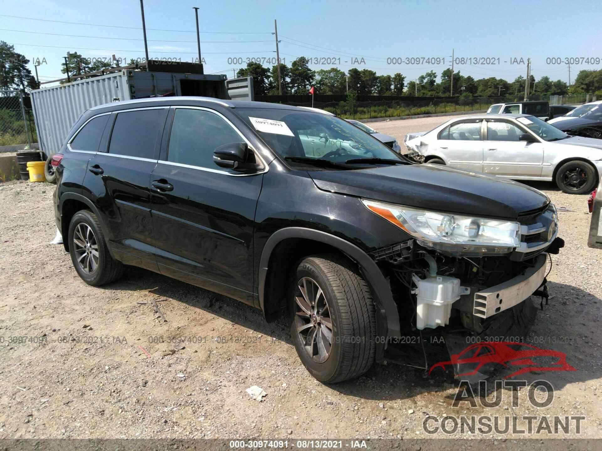 TOYOTA HIGHLANDER 2017 - 5TDJZRFH7HS461328
