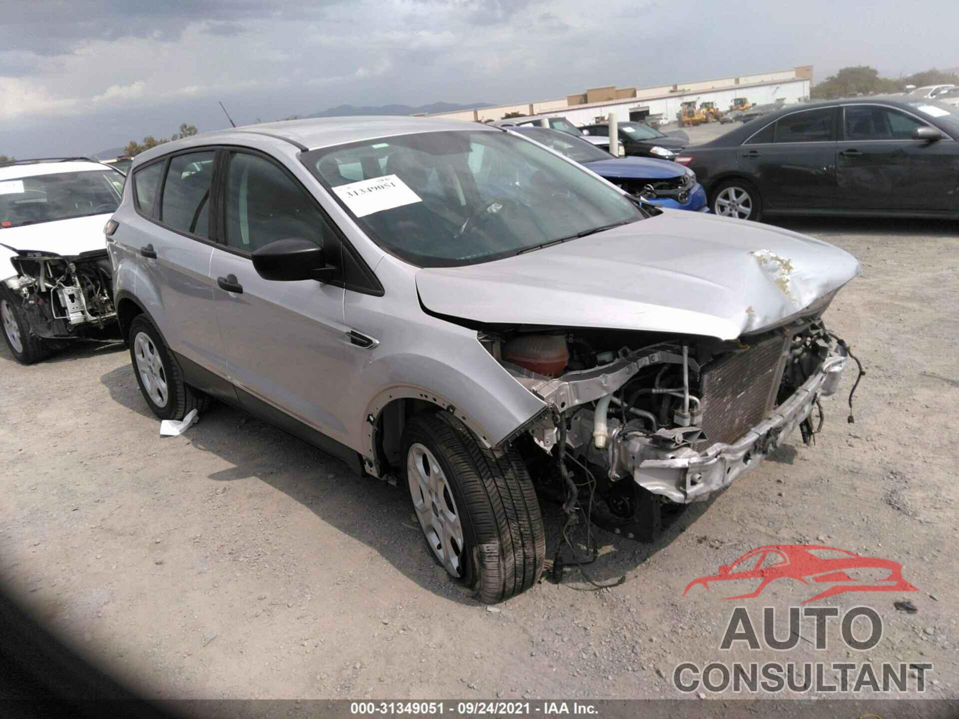 FORD ESCAPE 2017 - 1FMCU0F73HUE36881