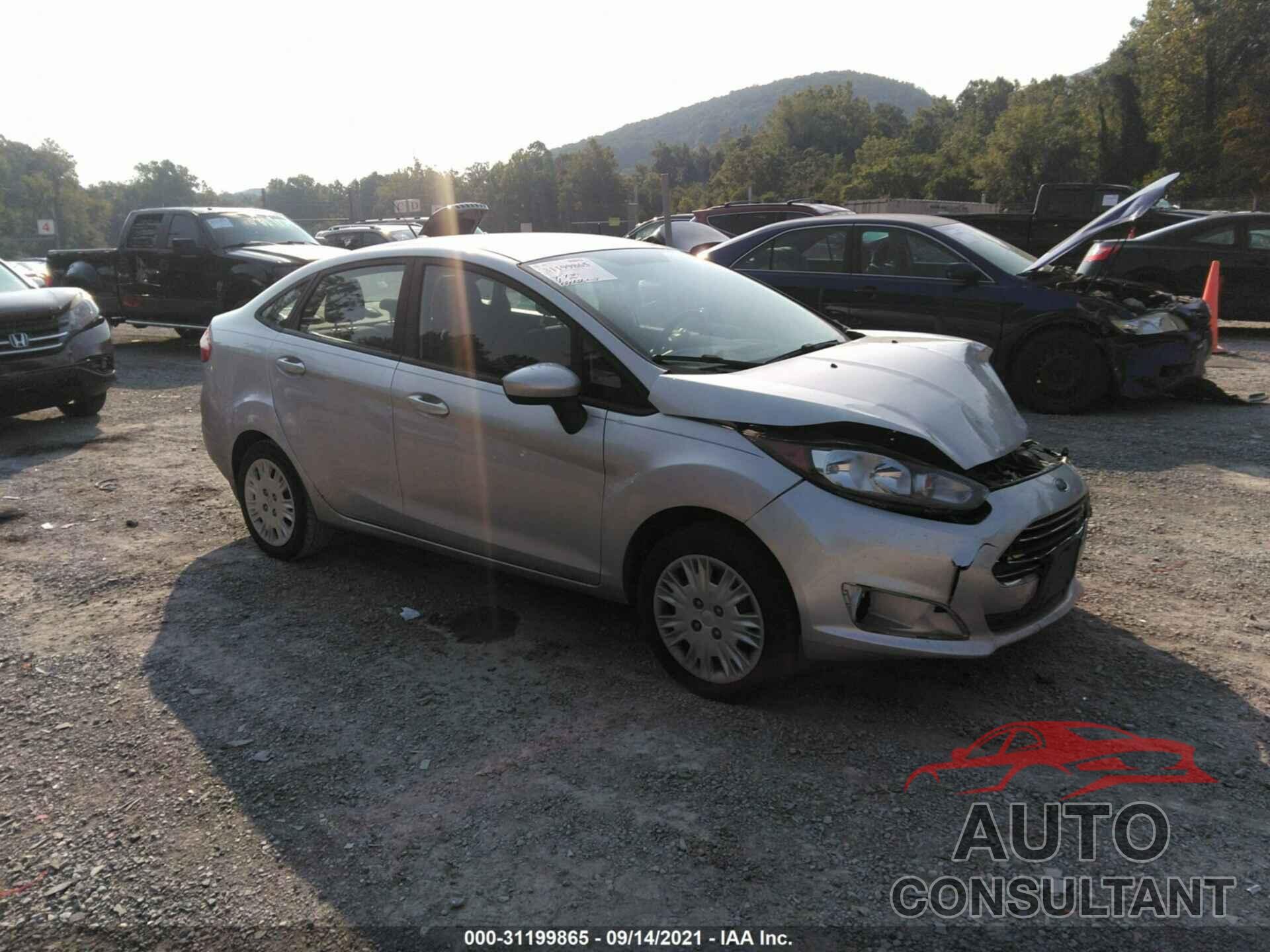 FORD FIESTA 2018 - 3FADP4AJ8JM100492
