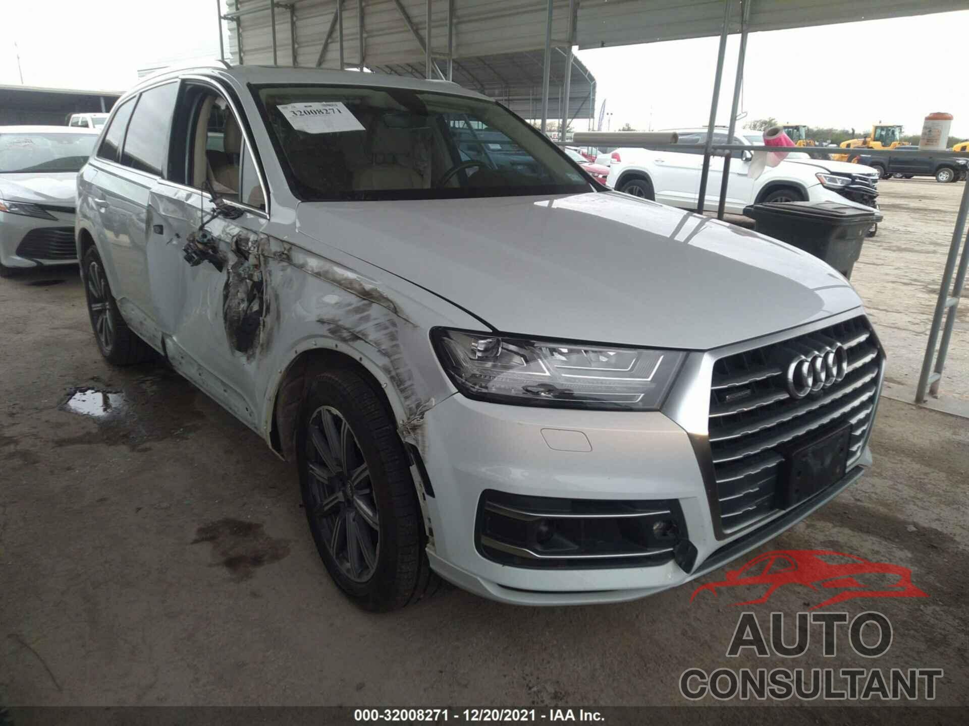 AUDI Q7 2018 - WA1LHAF71JD028359