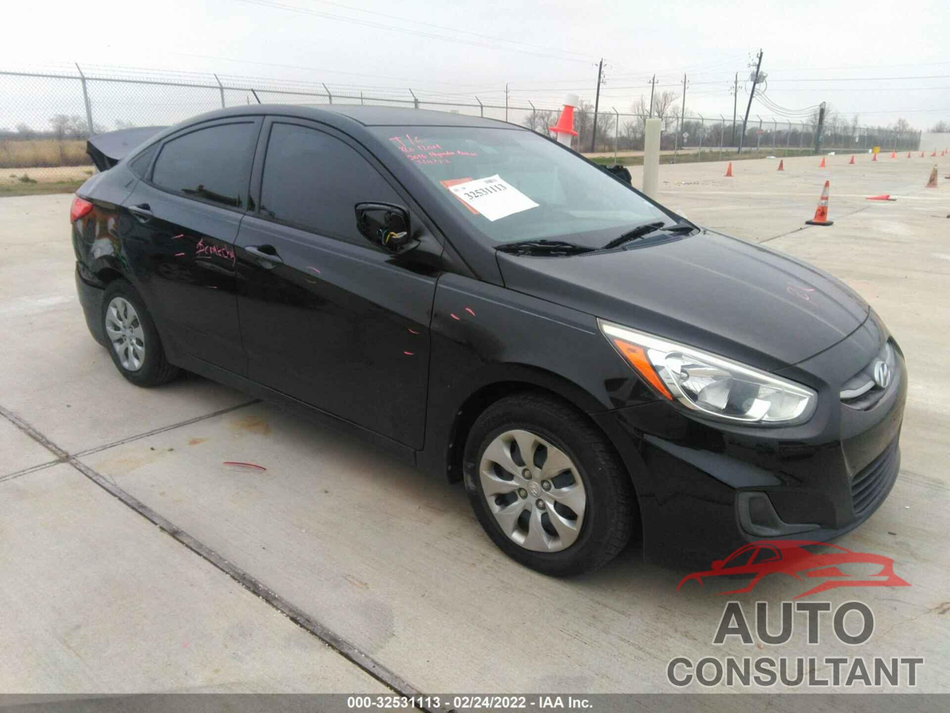 HYUNDAI ACCENT 2016 - KMHCT4AE9GU117306