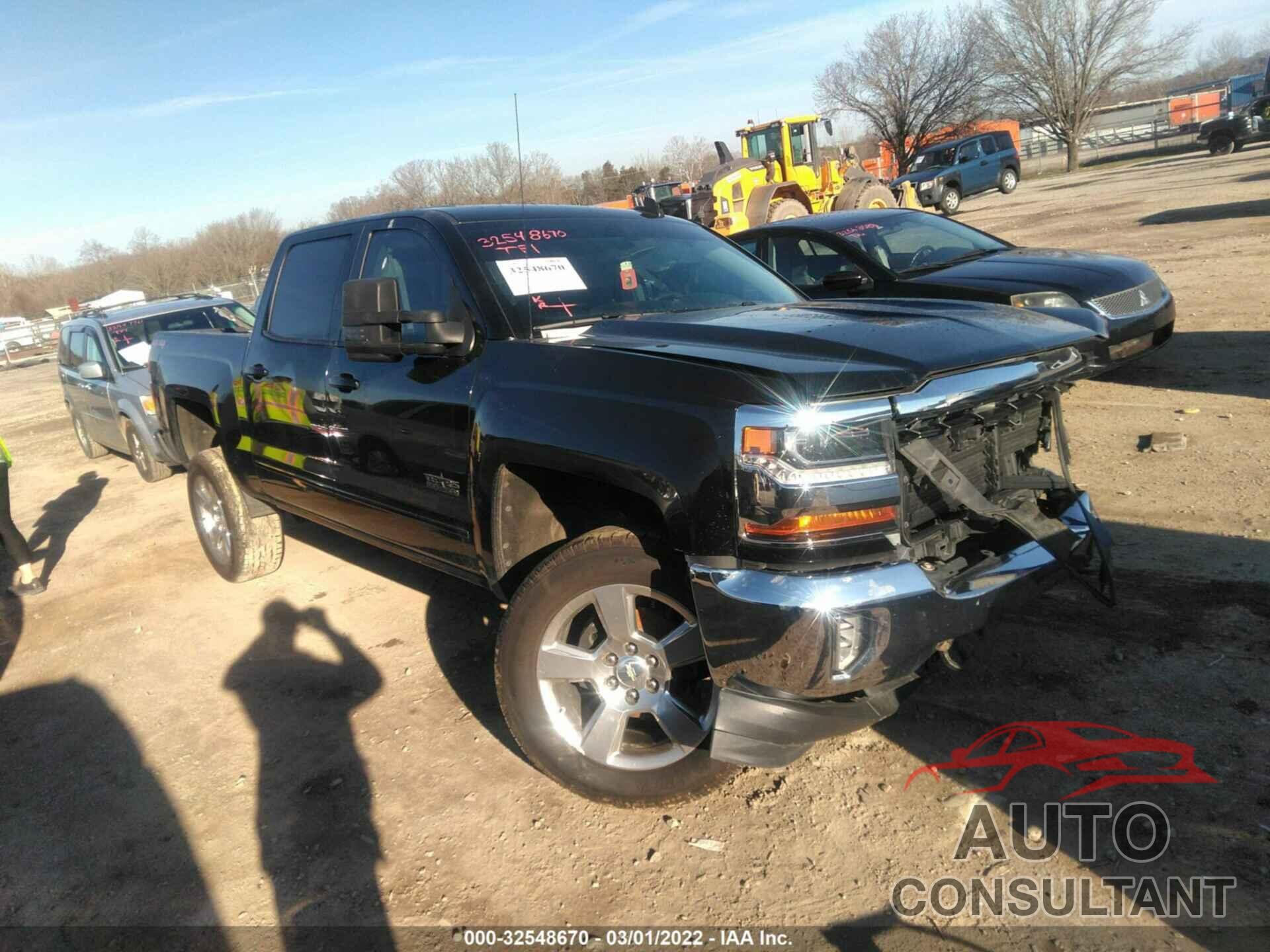 CHEVROLET SILVERADO 1500 2017 - 3GCUKREC8HG376620