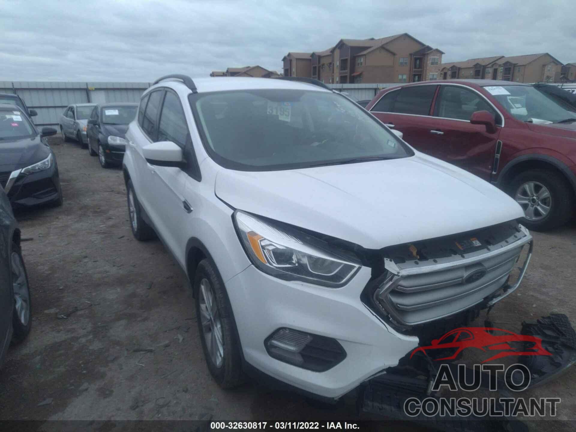 FORD ESCAPE 2017 - 1FMCU0GD7HUE46513