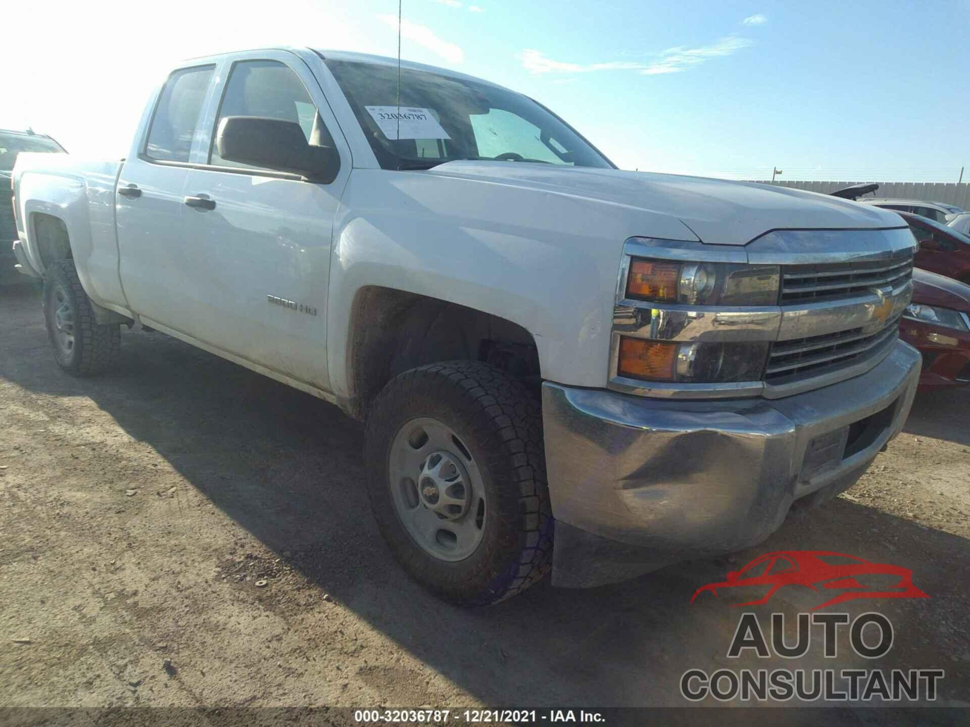 CHEVROLET SILVERADO 2500HD 2017 - 1GC2KUEG3HZ342517