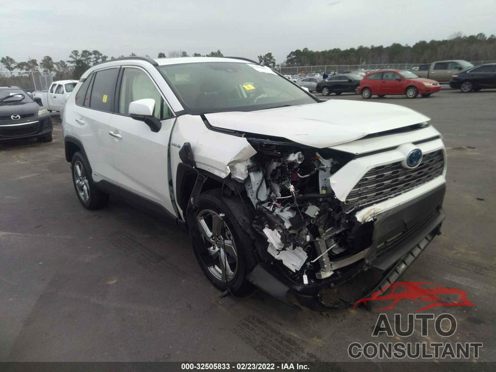 TOYOTA RAV4 2021 - JTMD6RFV8MJ011576