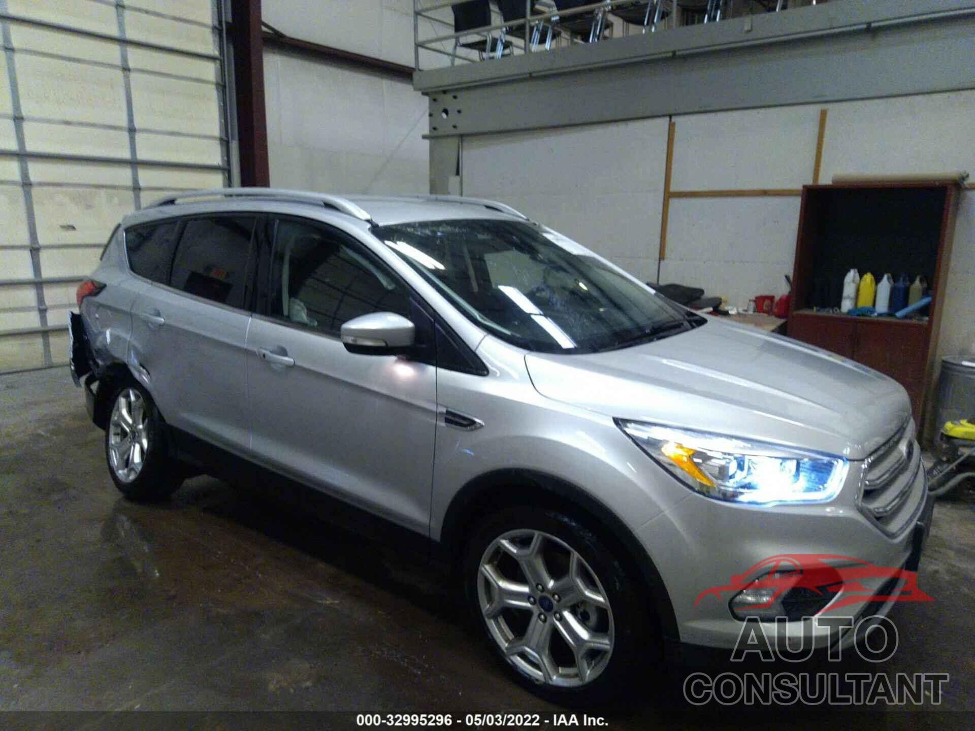 FORD ESCAPE 2019 - 1FMCU9J9XKUB86401