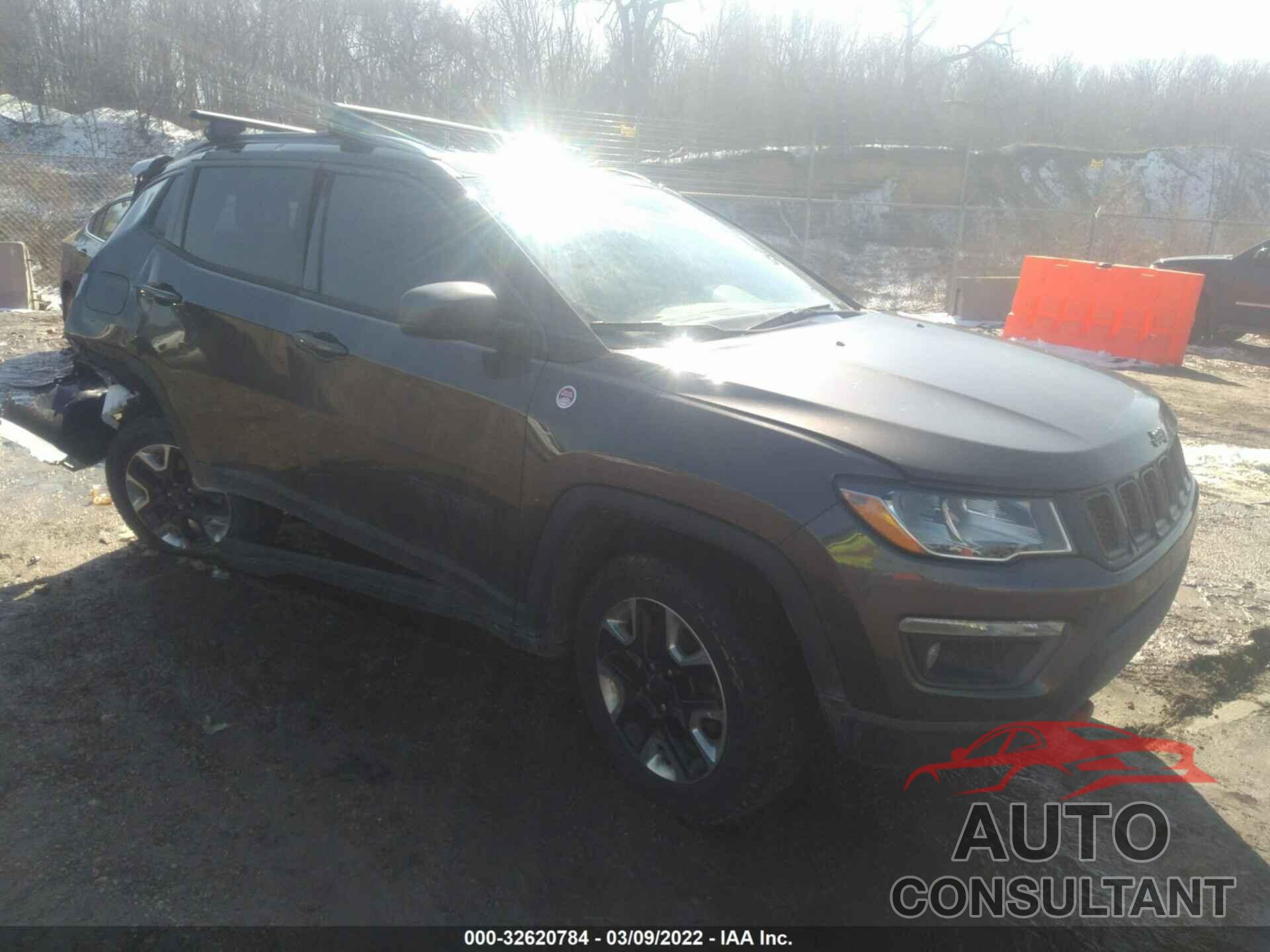 JEEP COMPASS 2018 - 3C4NJDDB3JT174915