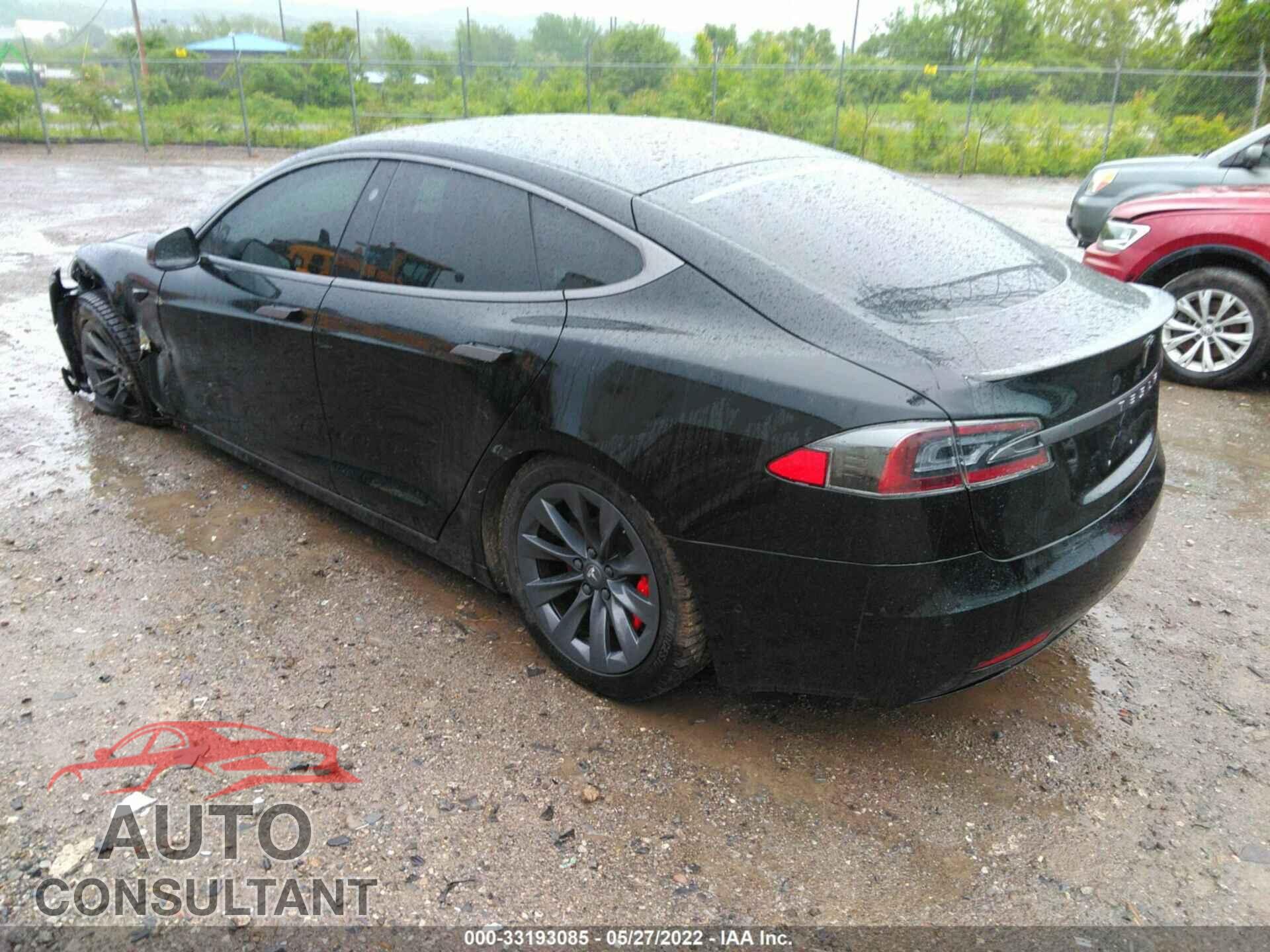 TESLA MODEL S 2019 - 5YJSA1E4XKF330398