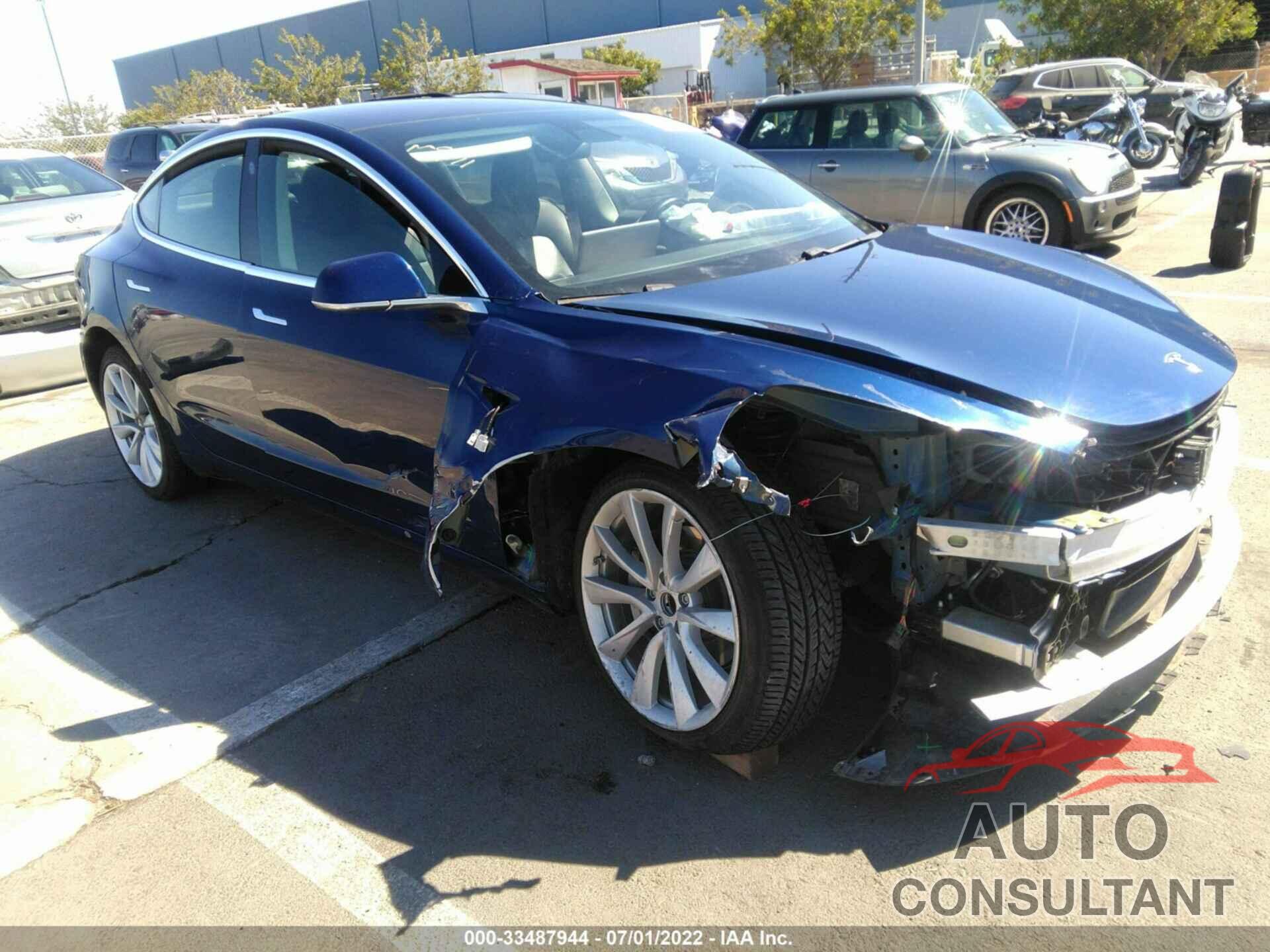 TESLA MODEL 3 2018 - 5YJ3E1EA4JF009910