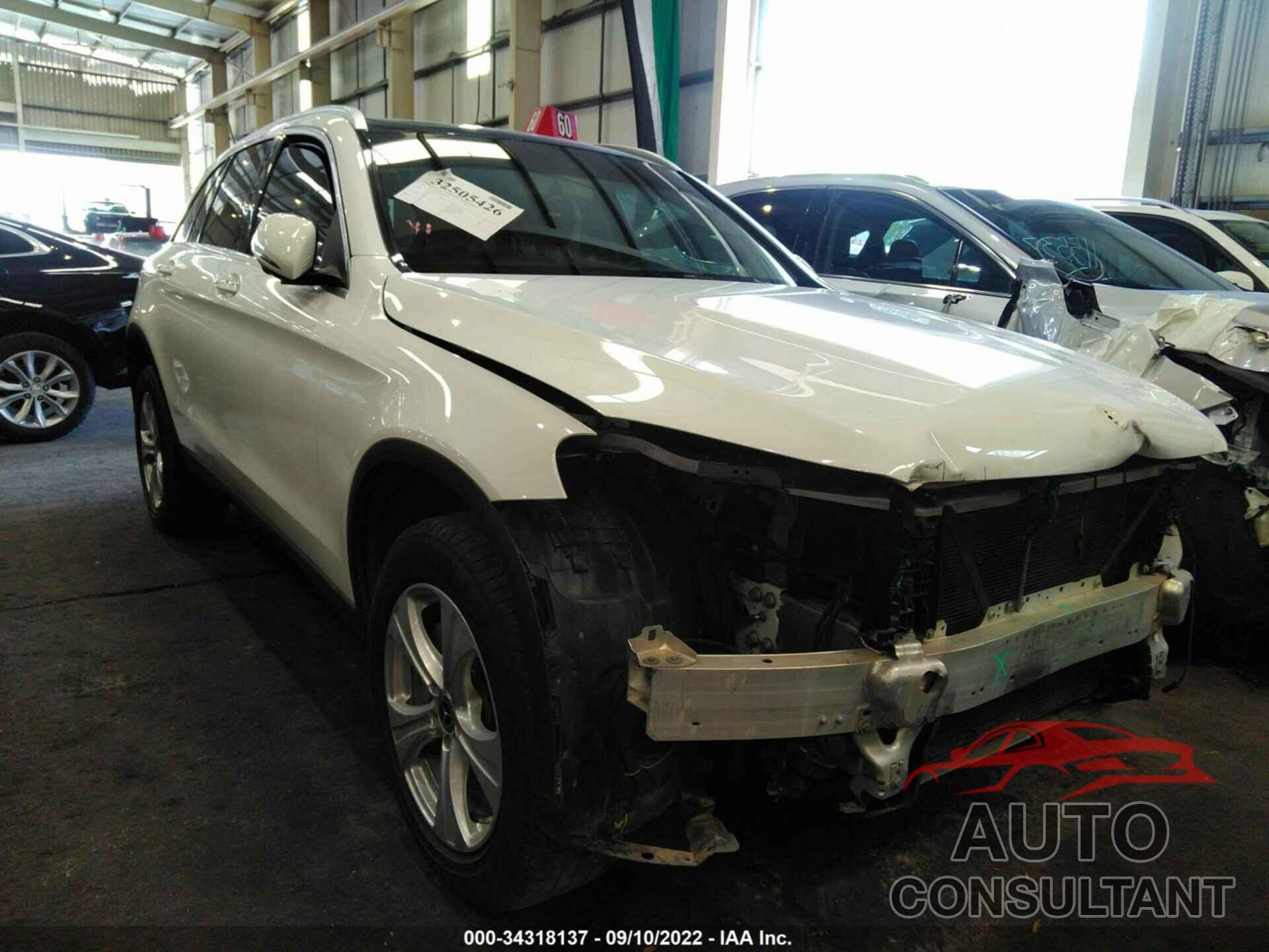 MERCEDES-BENZ GLC 2018 - 00C0G4JB8JV044359