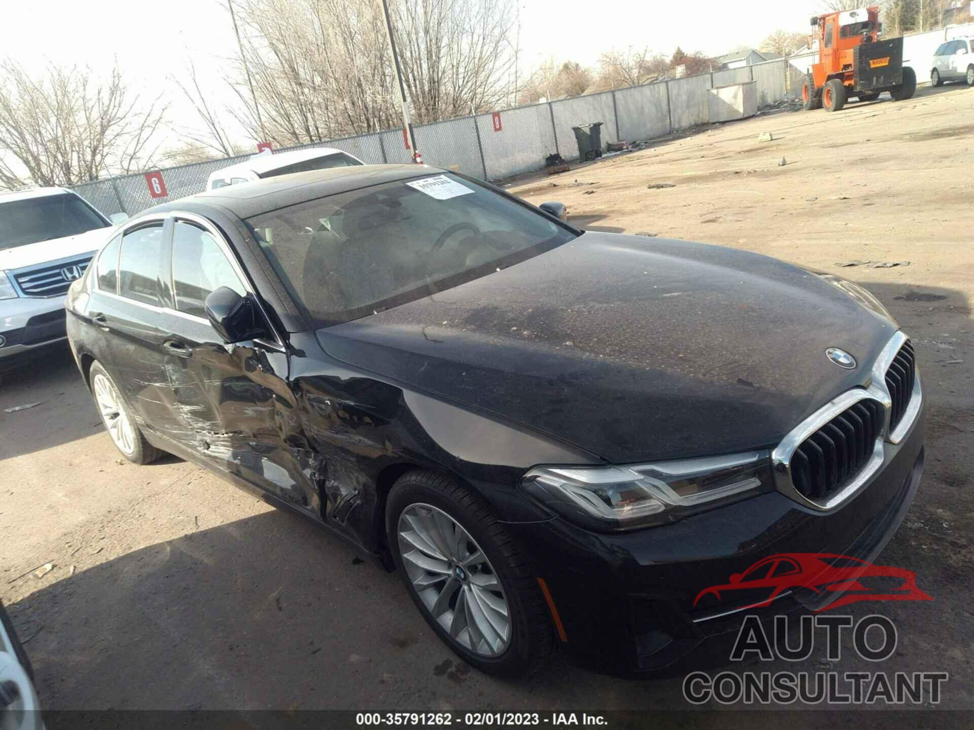 BMW 5 SERIES 2021 - WBA13BJ04MCF26285