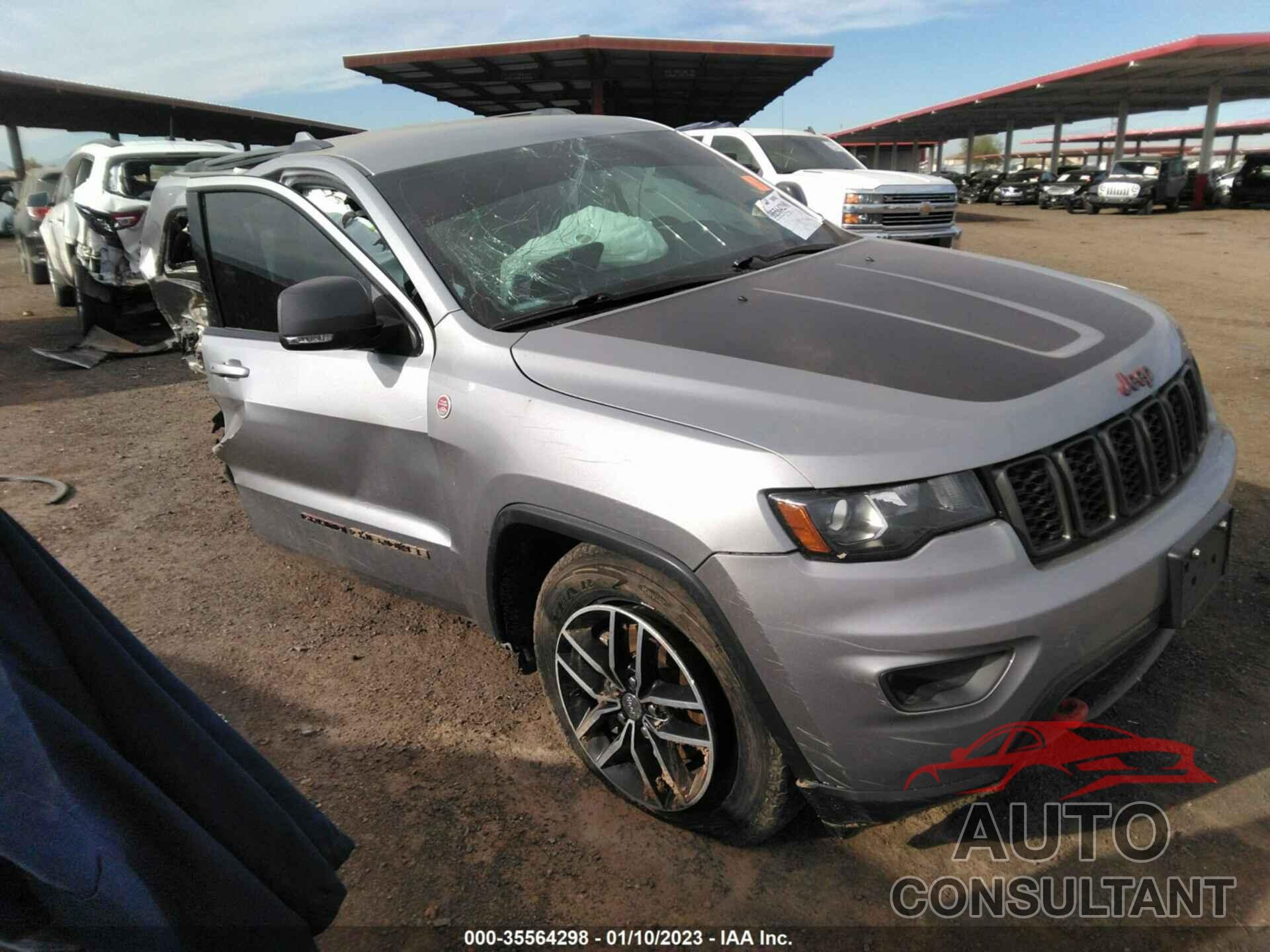 JEEP GRAND CHEROKEE 2018 - 1C4RJFLG5JC238541
