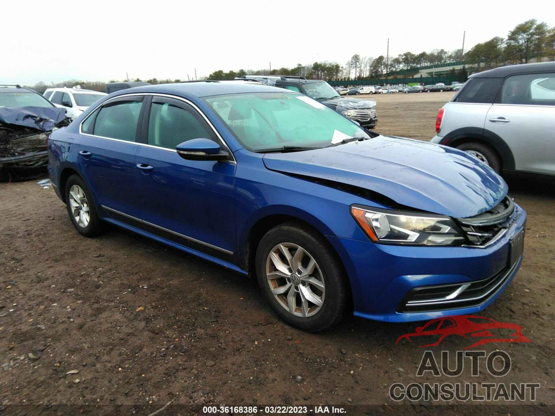 VOLKSWAGEN PASSAT 2016 - 1VWAT7A30GC045698