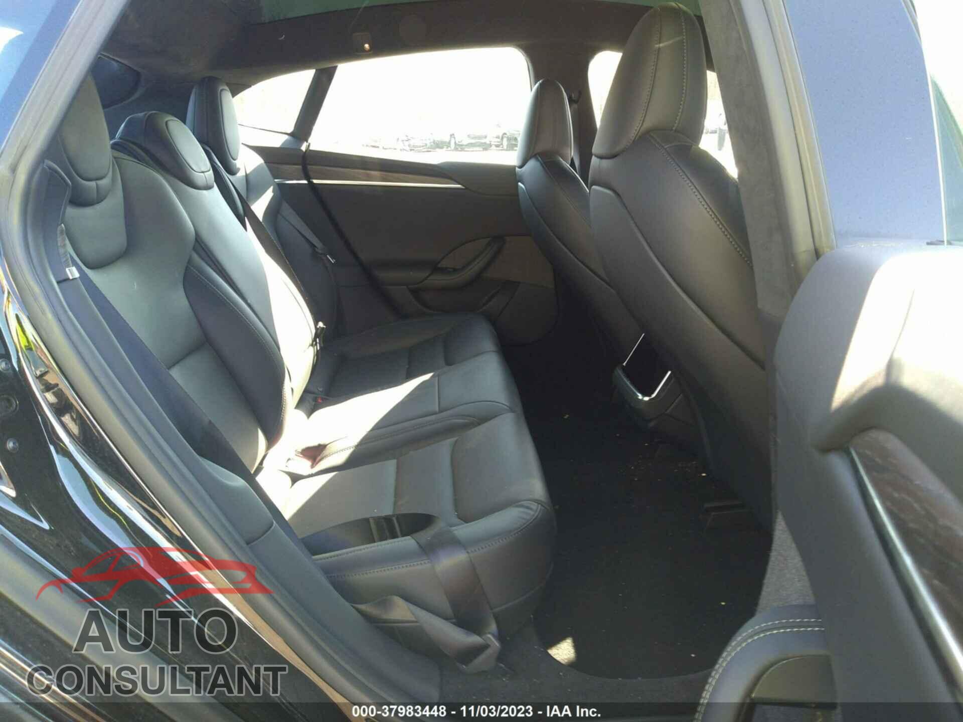TESLA MODEL S 2022 - 5YJSA1E5XNF477544