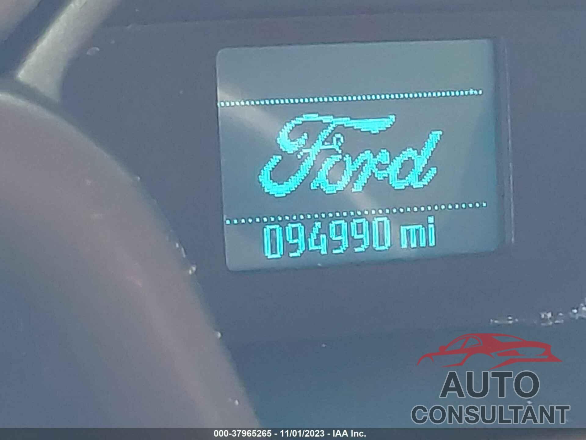 FORD TRANSIT CONNECT 2018 - NM0GE9F76J1376851