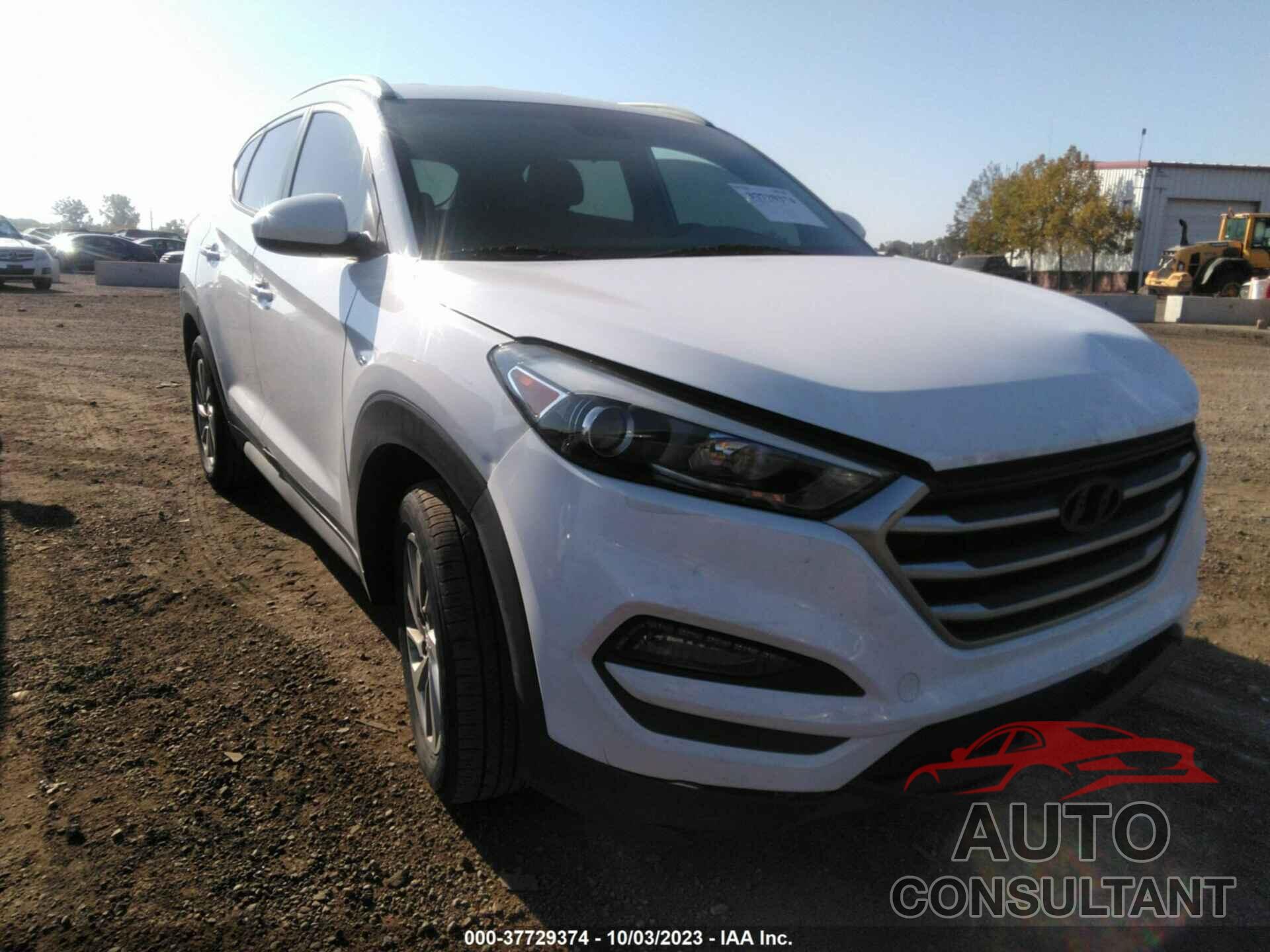 HYUNDAI TUCSON 2018 - KM8J33A42JU702745