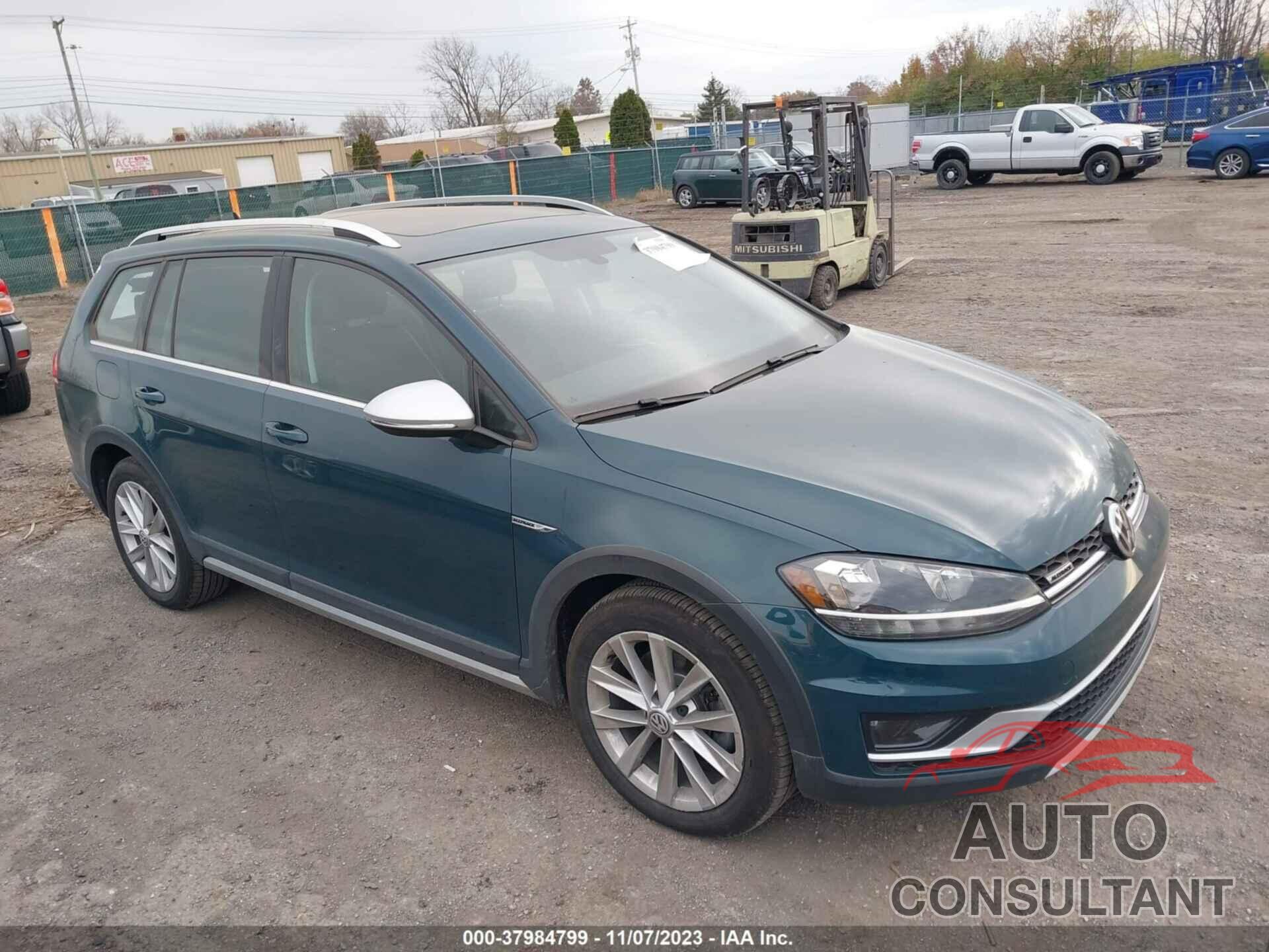 VOLKSWAGEN GOLF ALLTRACK 2018 - 3VWH17AU3JM757965