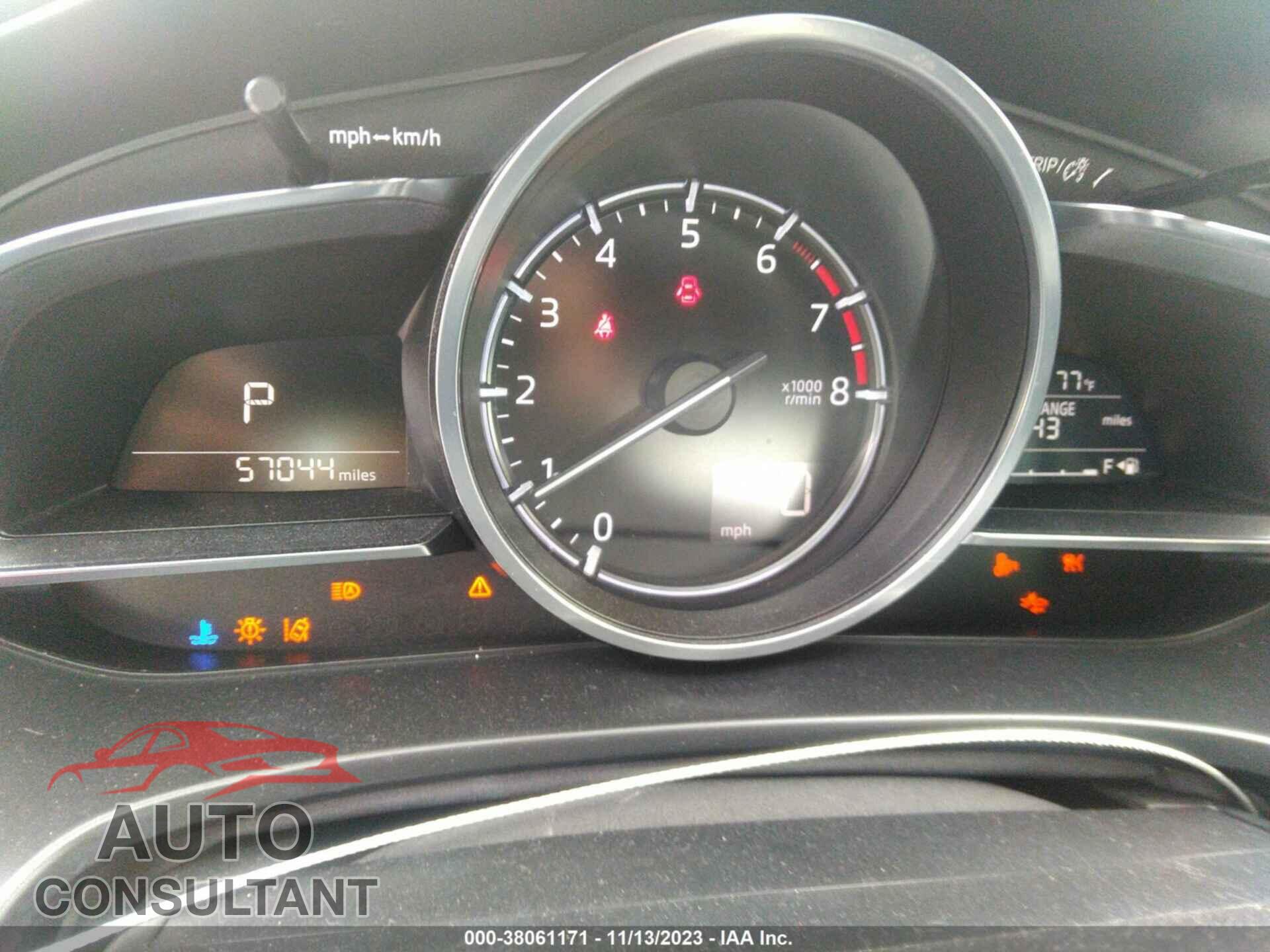 MAZDA 3 2017 - 3MZBN1W37HM128775