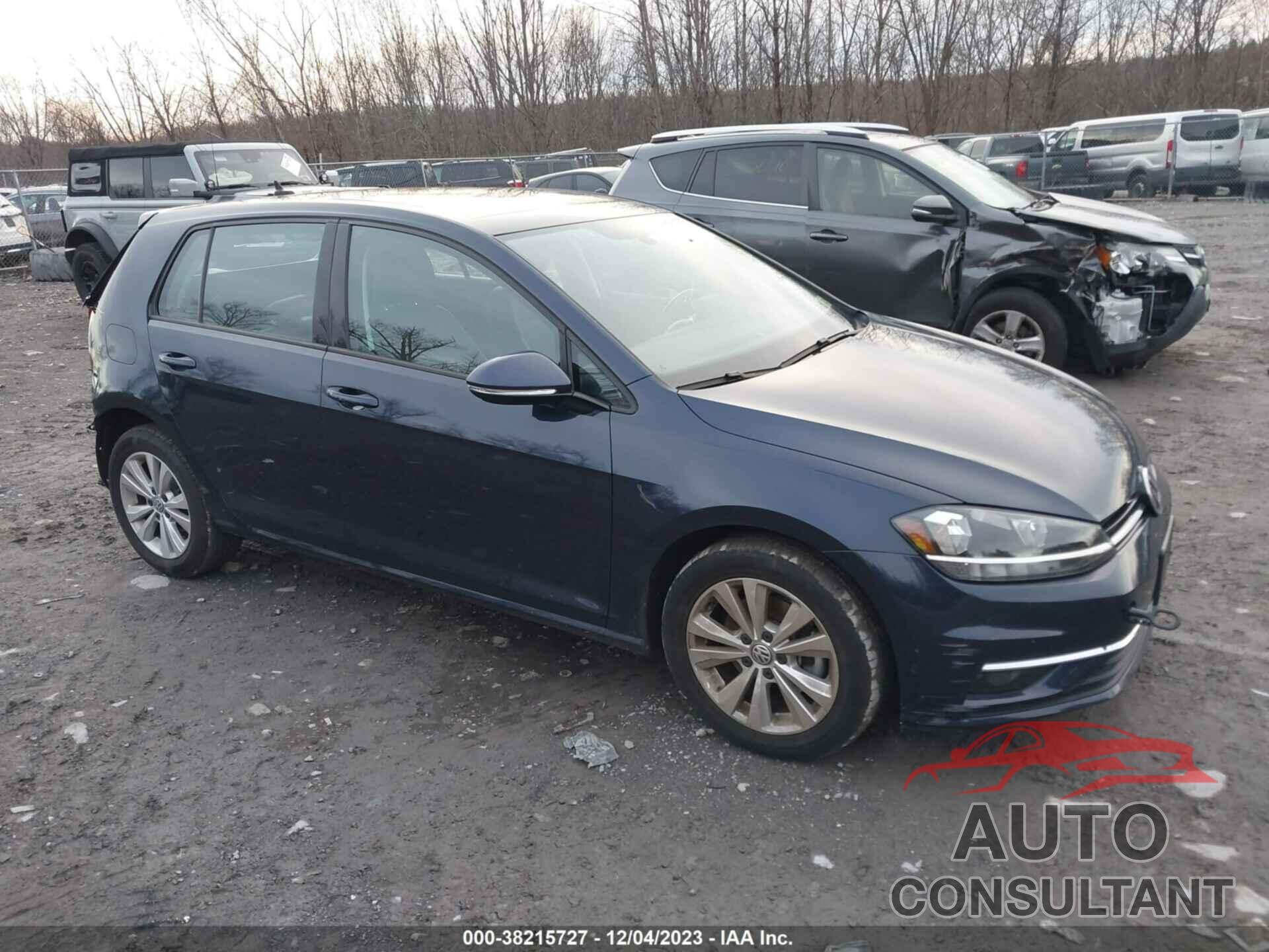 VOLKSWAGEN GOLF 2018 - 3VWB17AU6JM267879