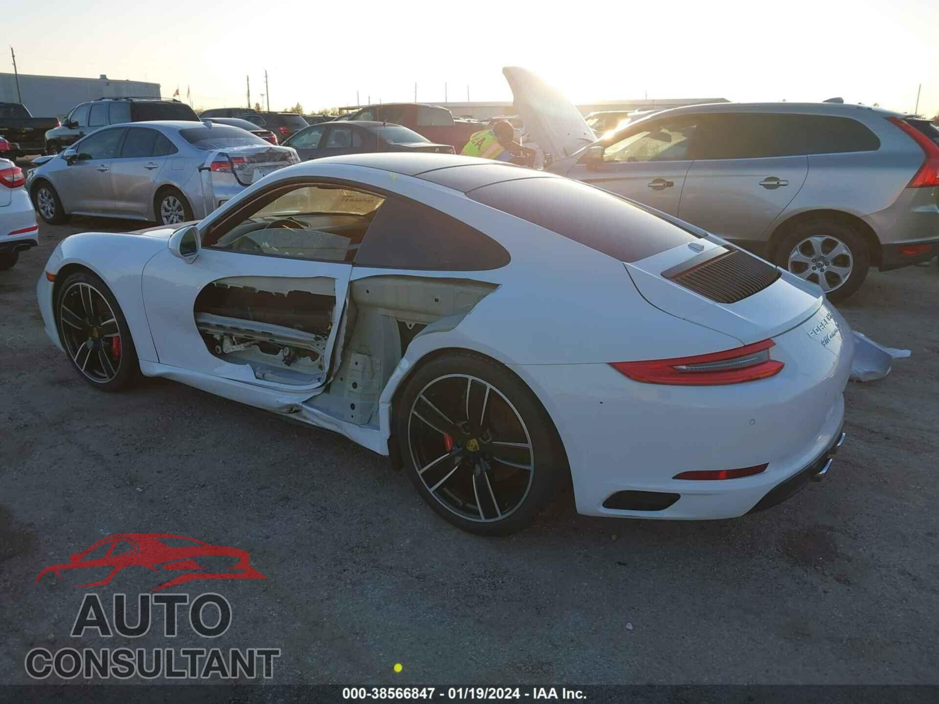 PORSCHE 911 2017 - WP0AB2A95HS123655