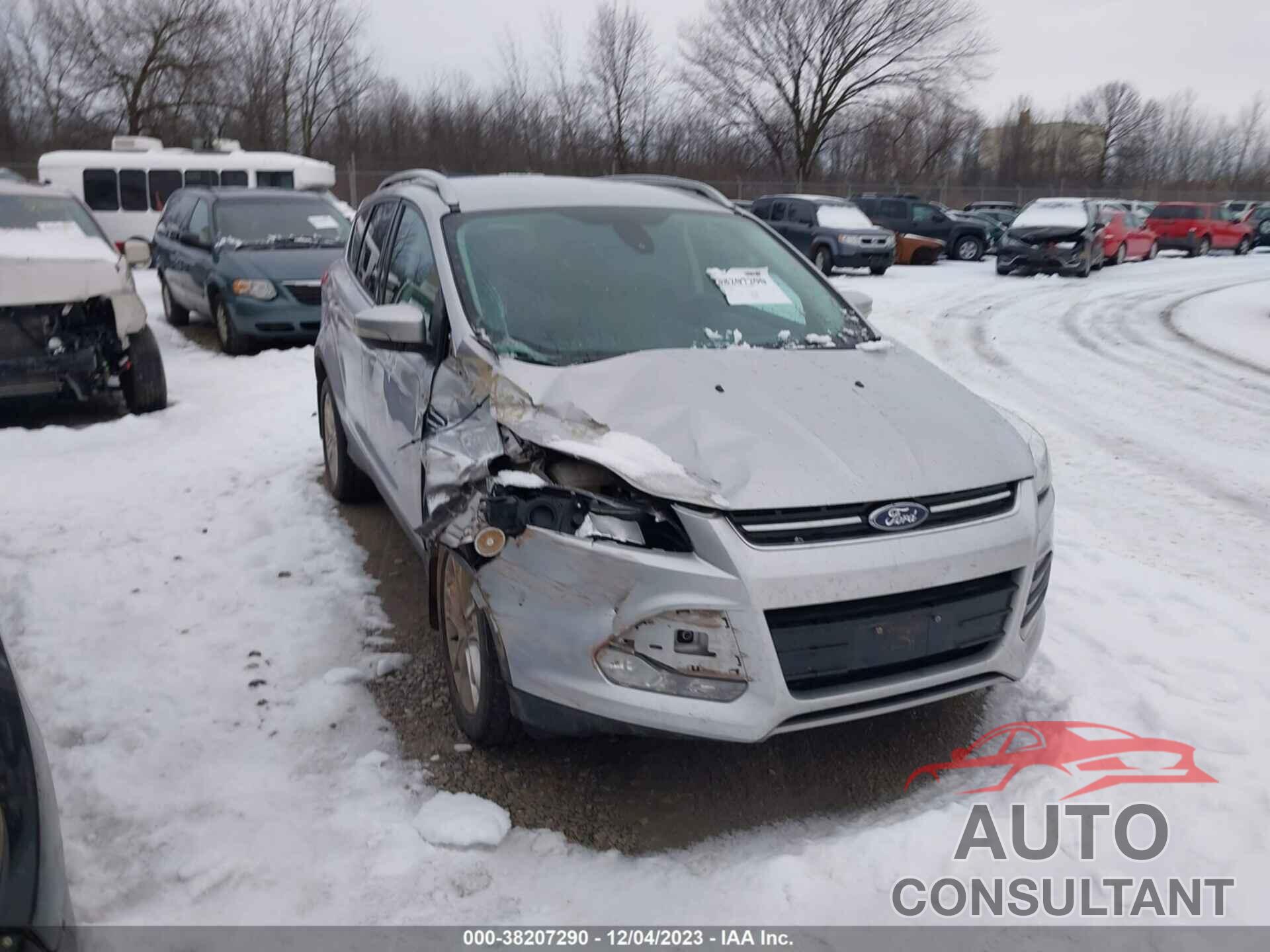 FORD ESCAPE 2016 - 1FMCU9JX0GUC75044