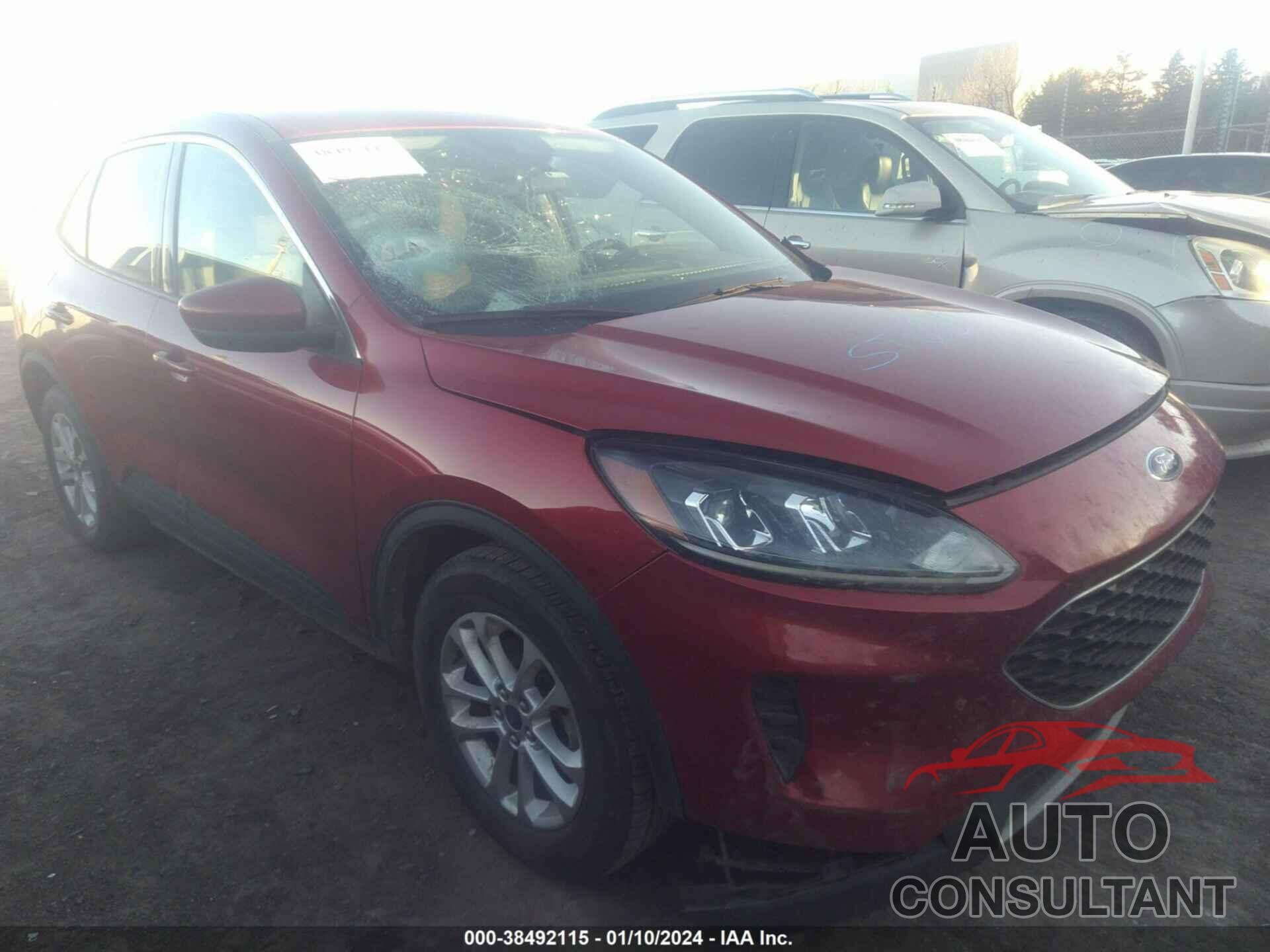 FORD ESCAPE 2020 - 1FMCU0G61LUC48990