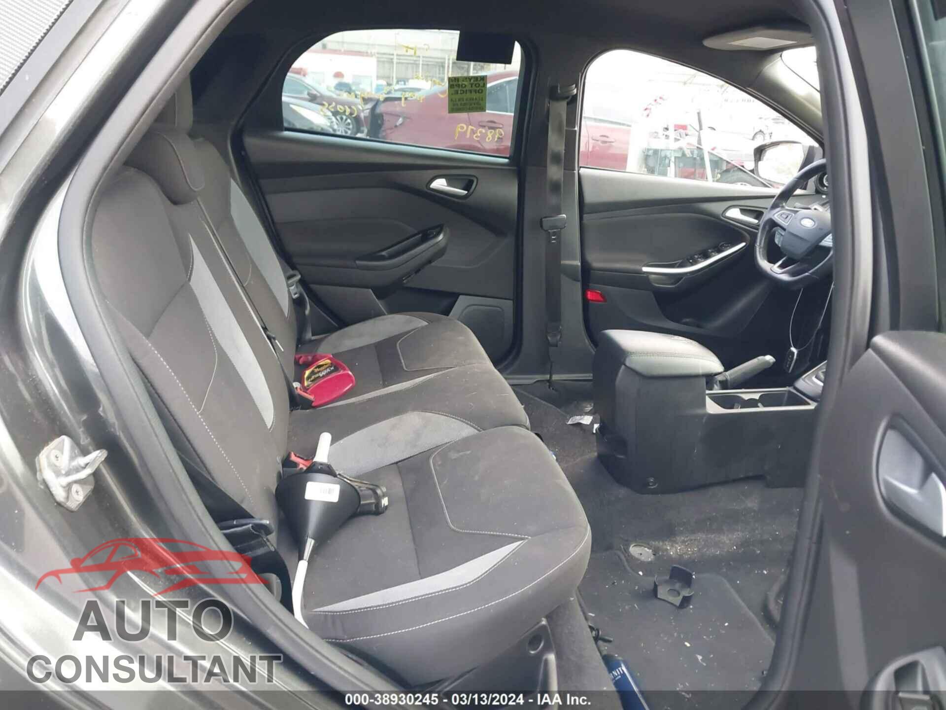 FORD FOCUS ST 2017 - 1FADP3L93HL211332