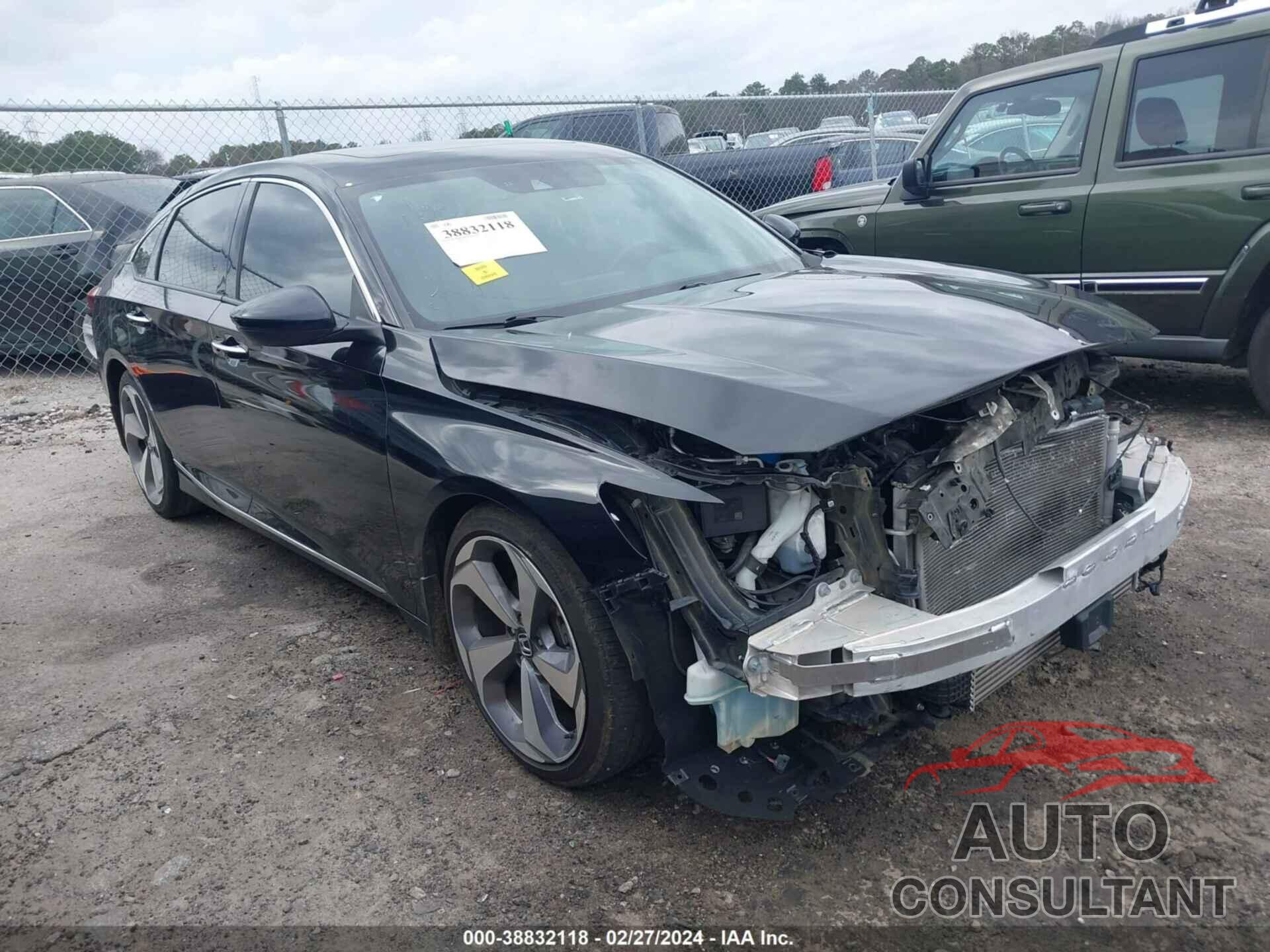 HONDA ACCORD 2018 - 1HGCV1F94JA028701