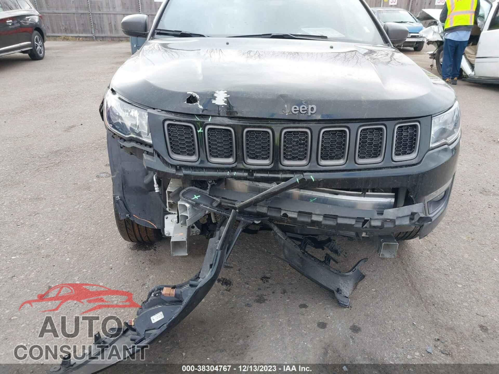 JEEP COMPASS 2021 - 3C4NJDEB9MT601226