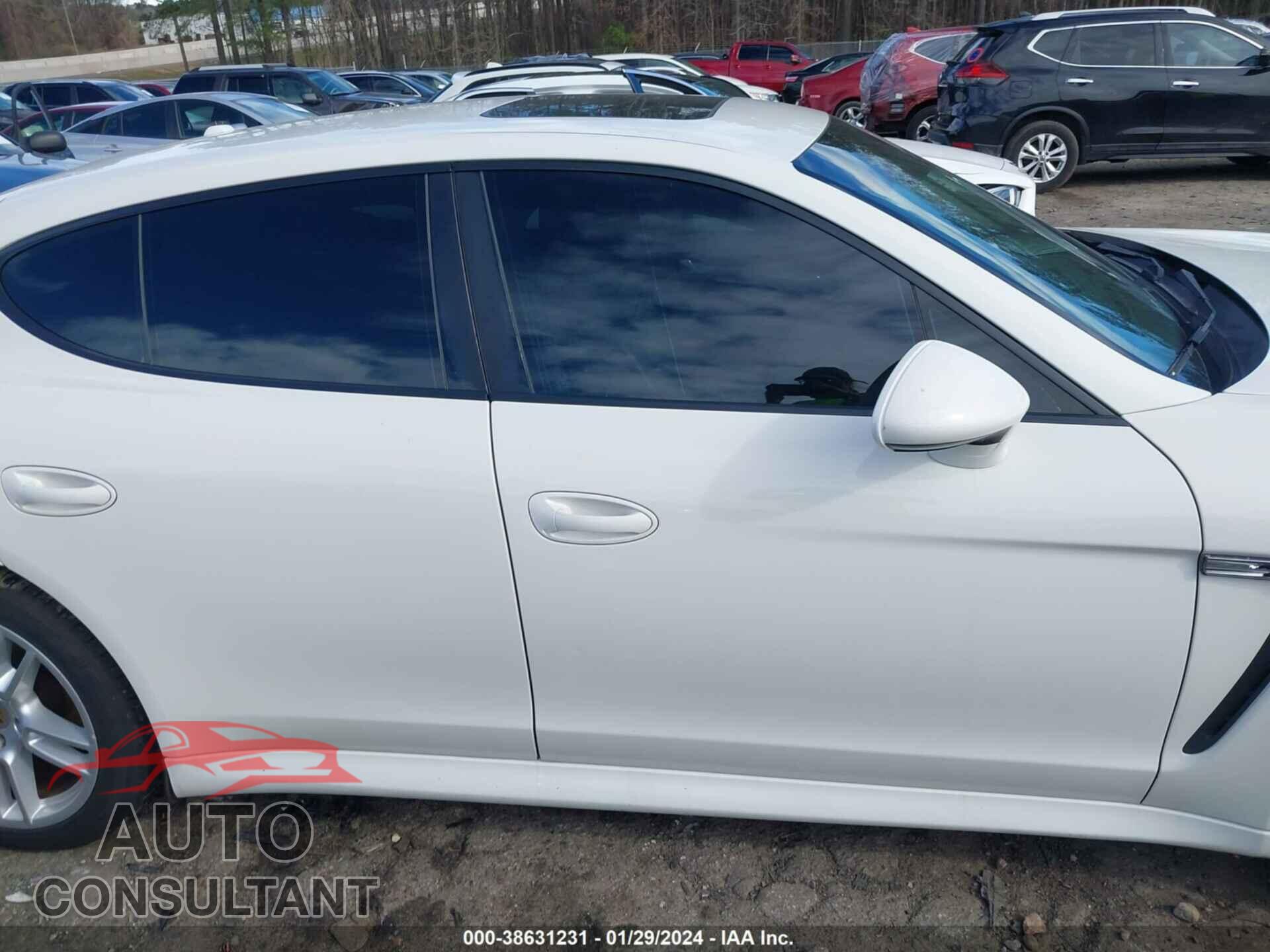 PORSCHE PANAMERA 2011 - WP0AA2A72BL021930