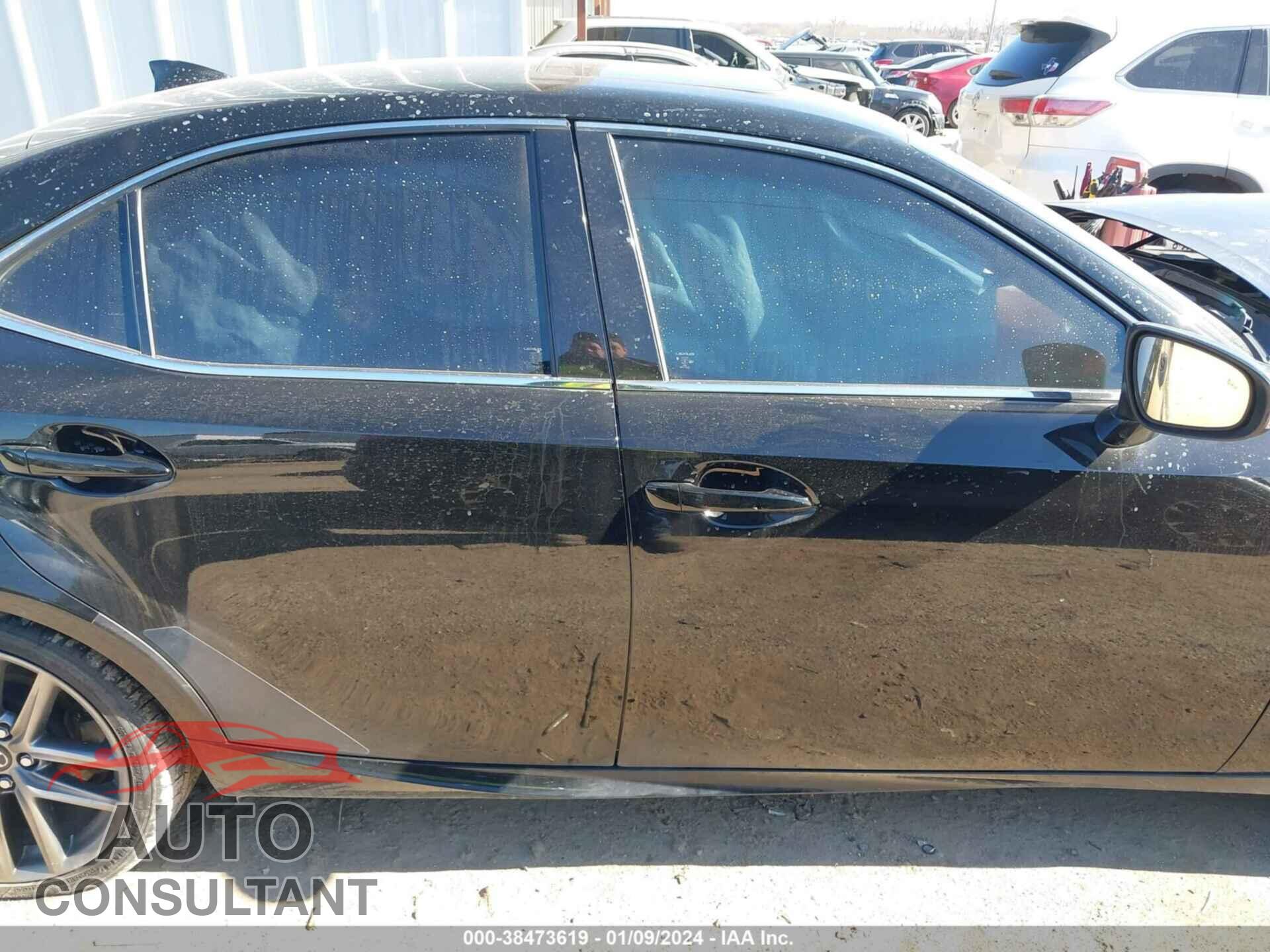 LEXUS IS 2016 - JTHBA1D22G5013237