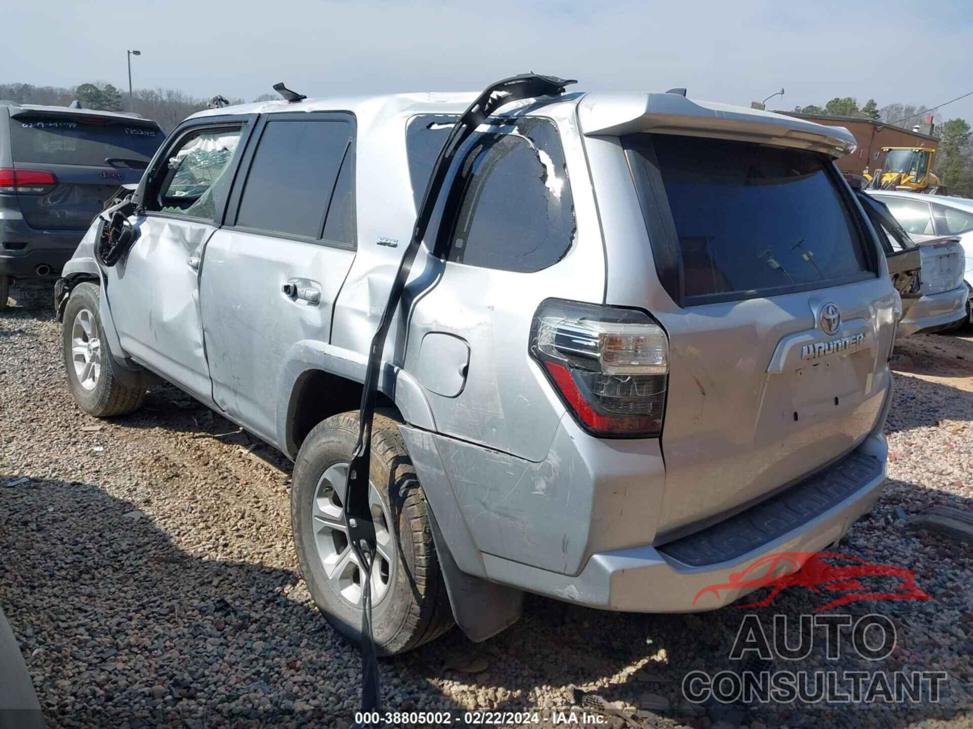 TOYOTA 4RUNNER 2018 - JTEBU5JR2J5523074