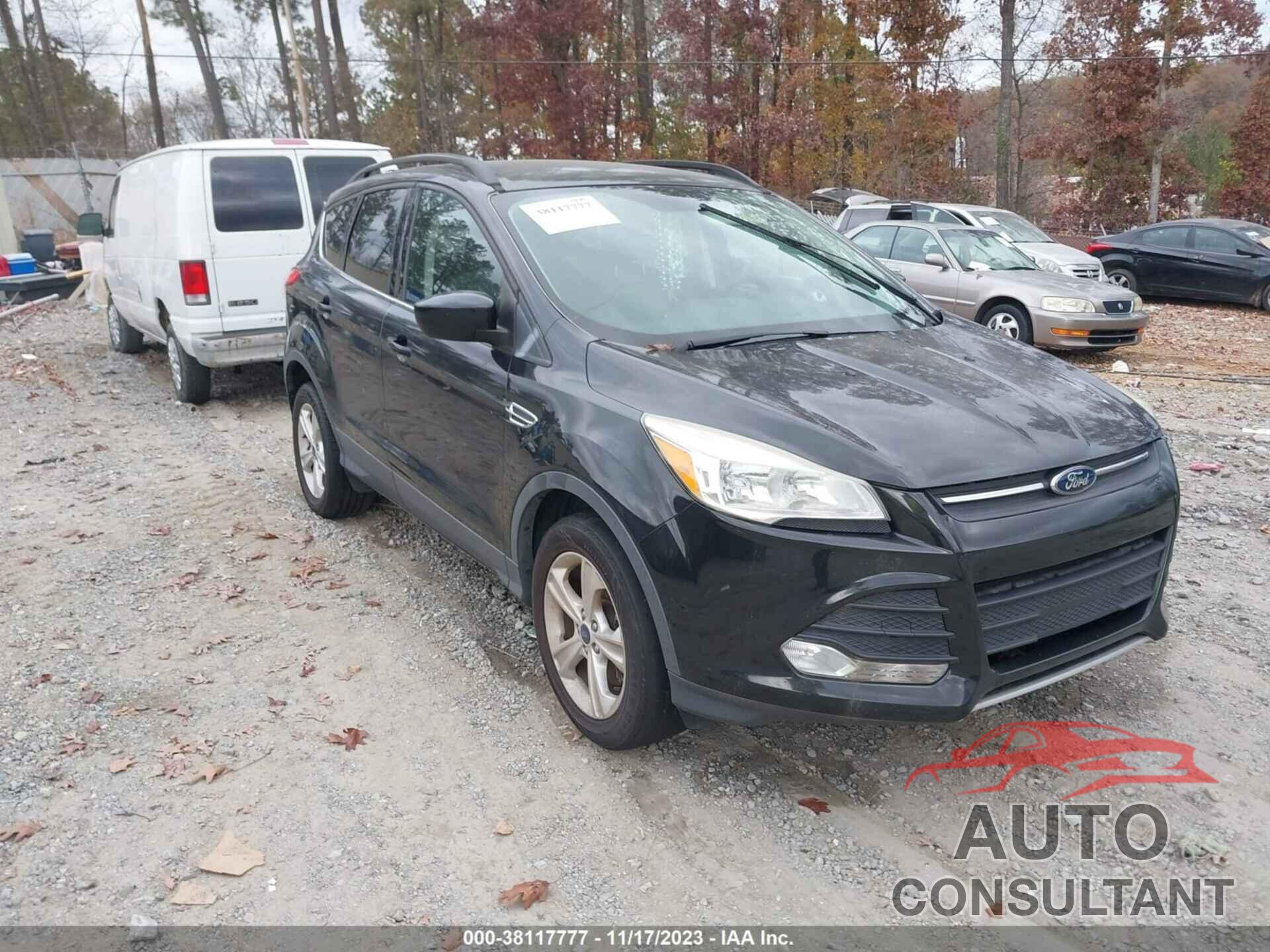 FORD ESCAPE 2015 - 1FMCU9G92FUB98300
