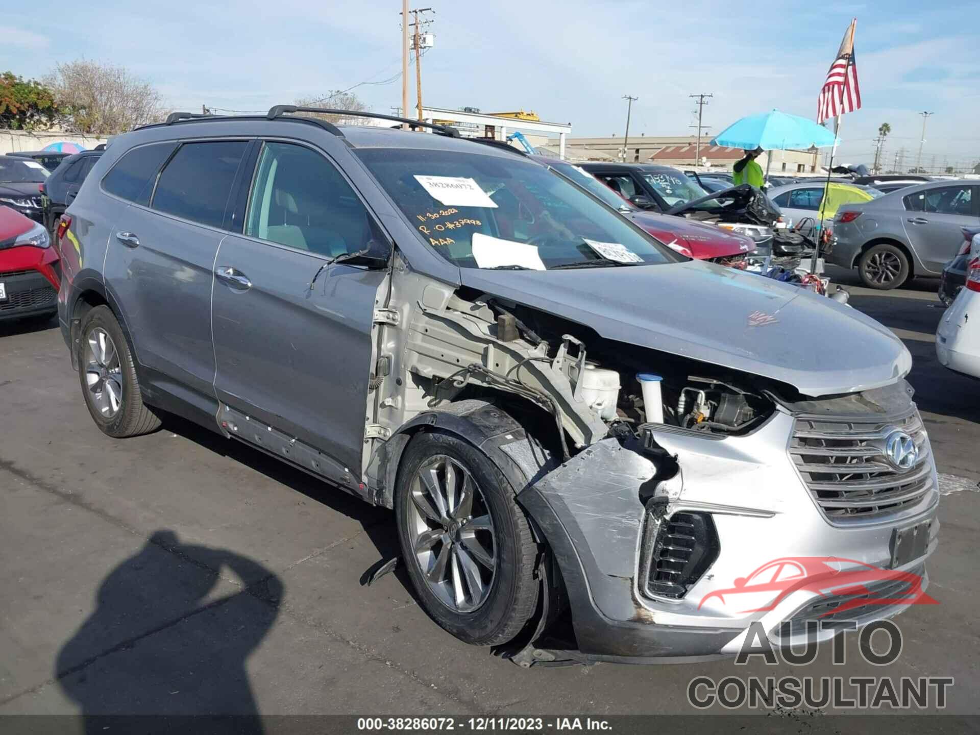 HYUNDAI SANTA FE 2018 - KM8SM4HF1JU267800