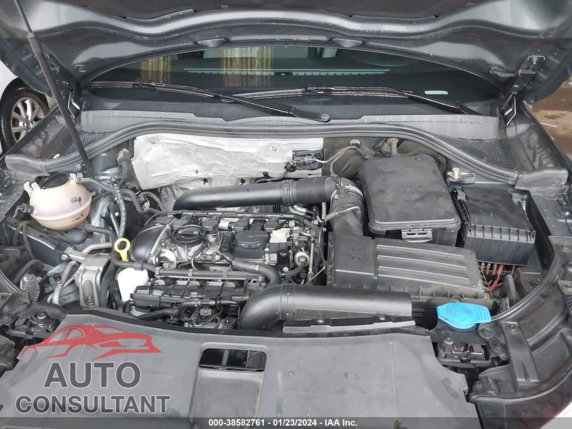 AUDI Q3 2017 - WA1BCCFS8HR013428