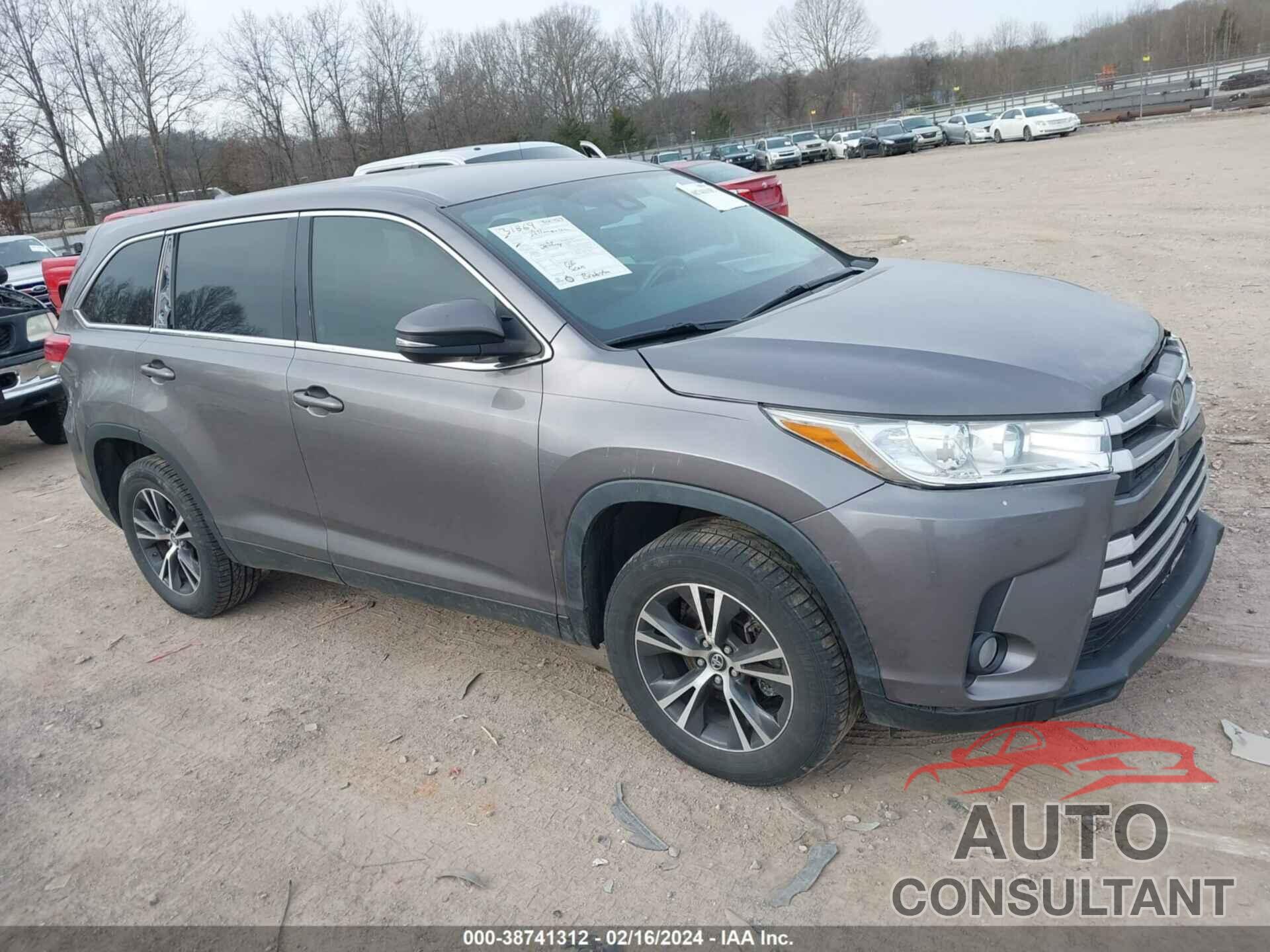 TOYOTA HIGHLANDER 2019 - 5TDZZRFH0KS351179