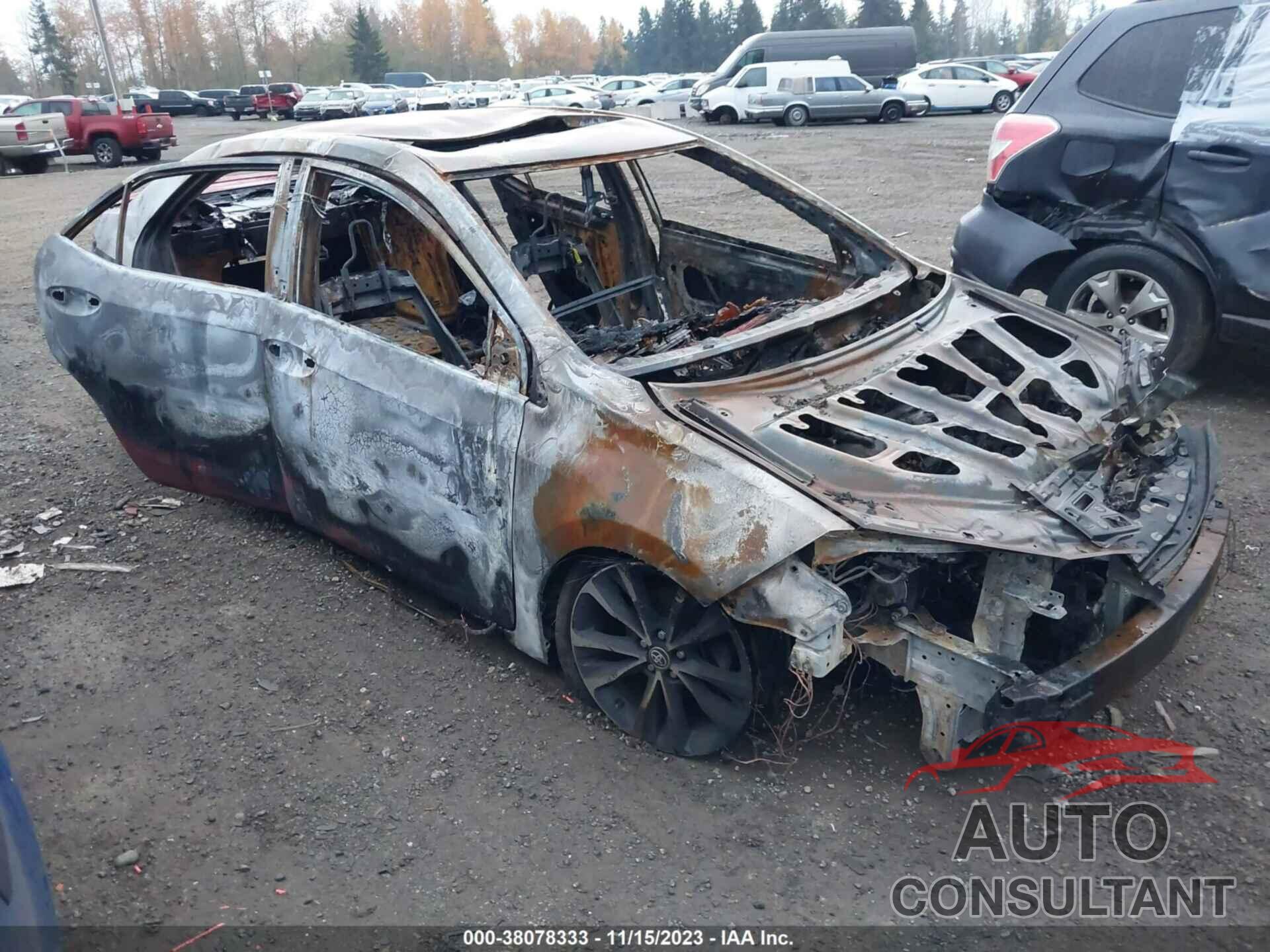 TOYOTA COROLLA 2018 - 2T1BURHE3JC964486