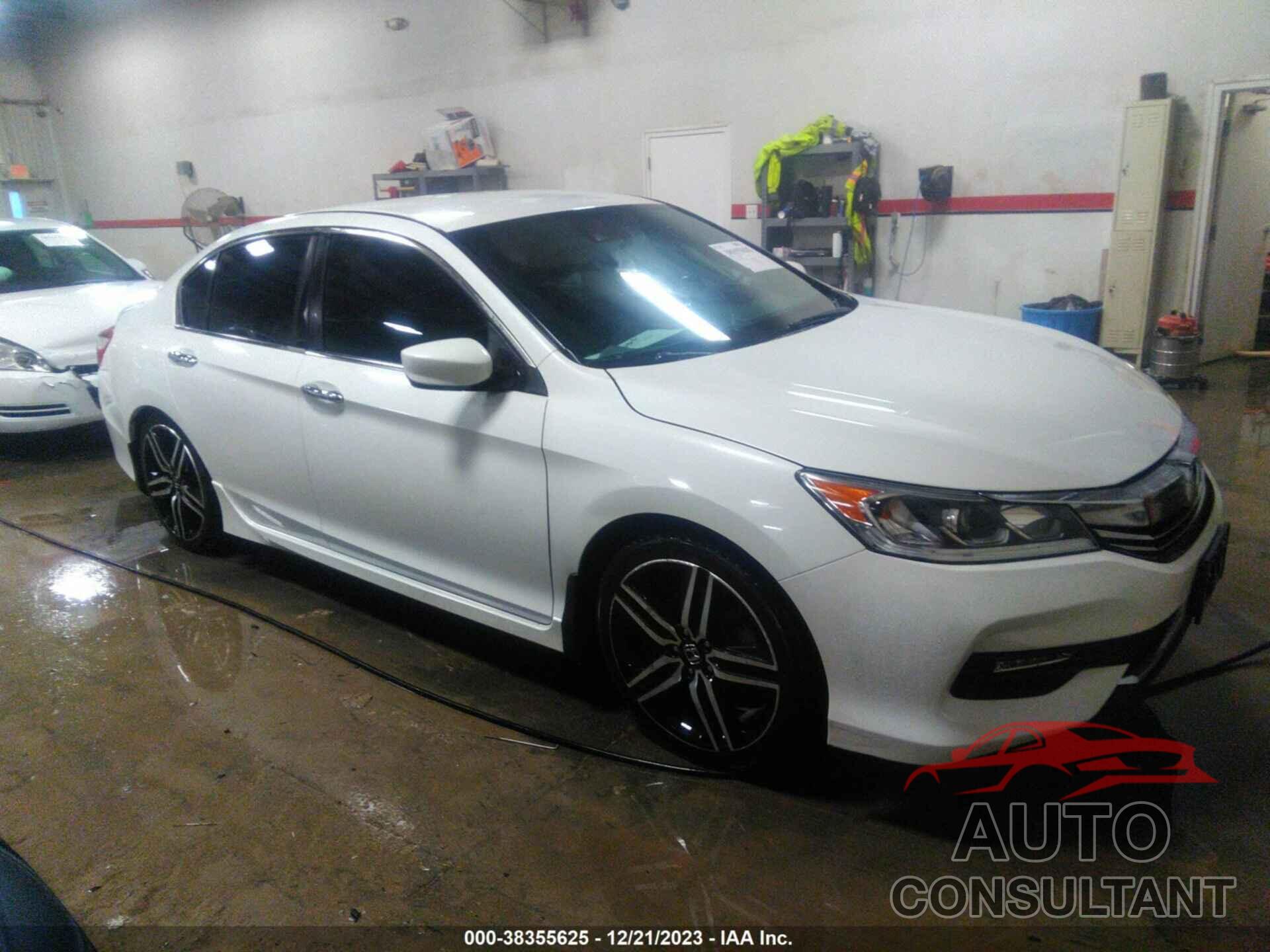 HONDA ACCORD 2017 - 1HGCR2F65HA022352