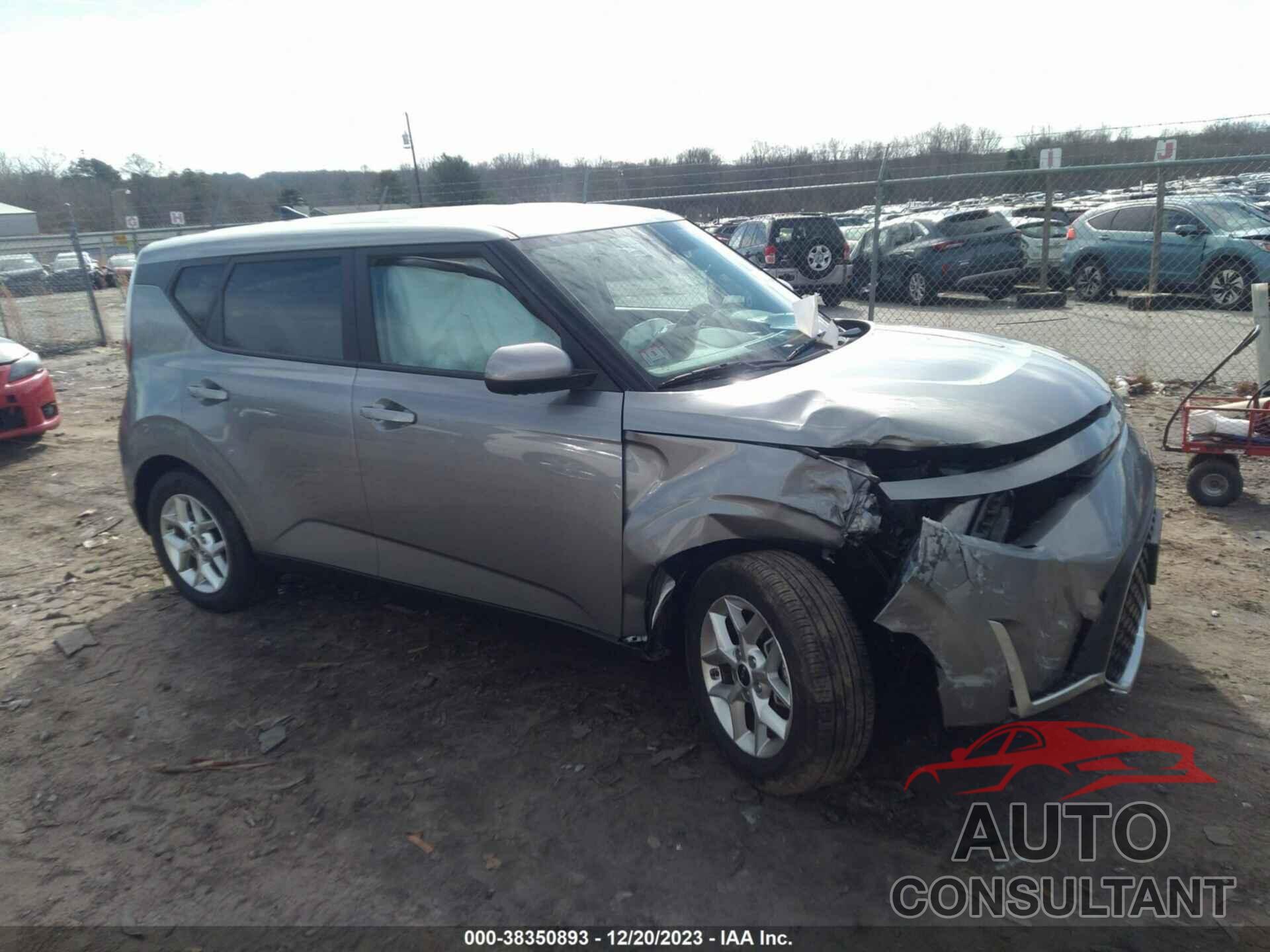KIA SOUL 2023 - KNDJ23AU8P7877175