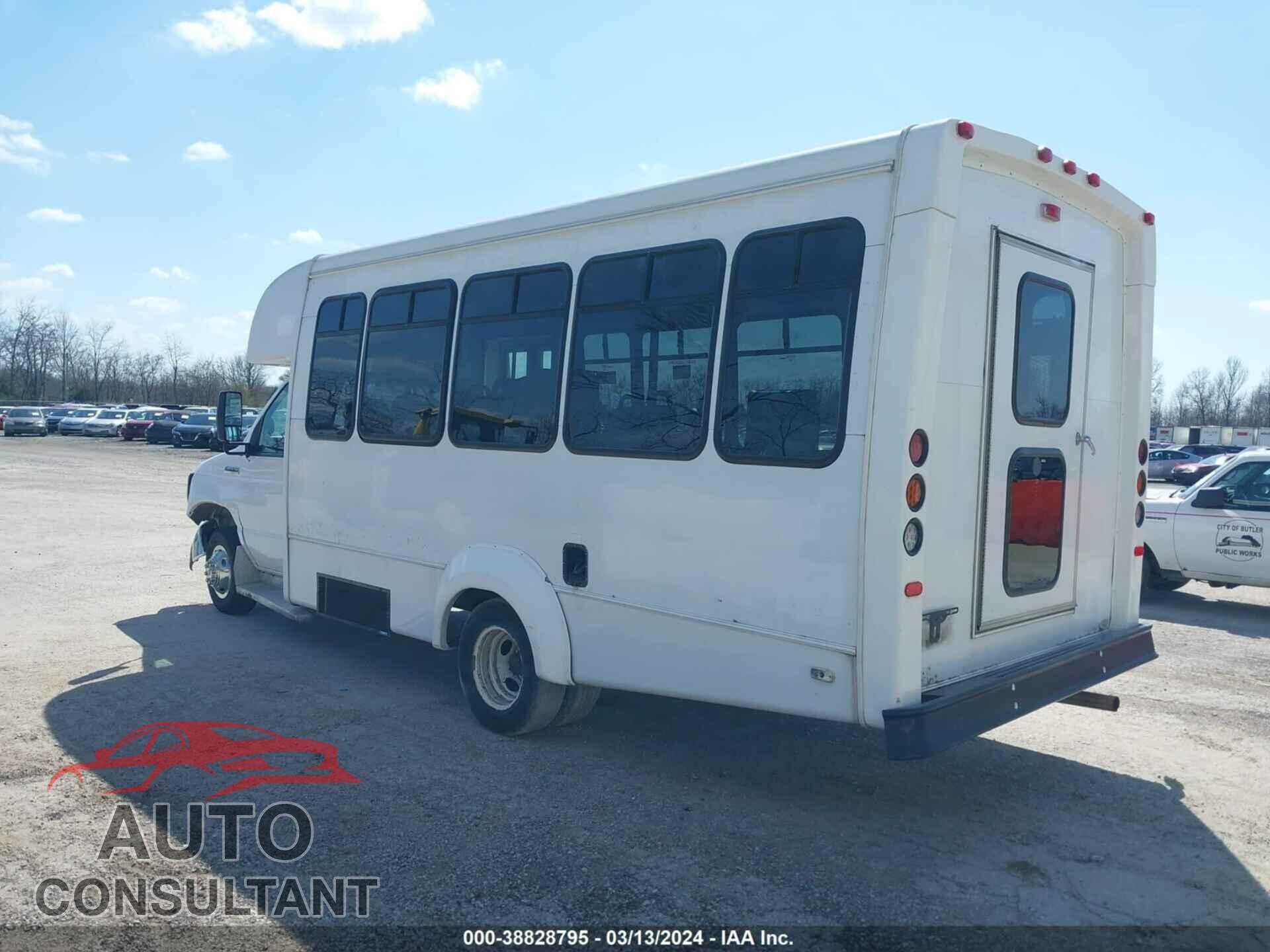 FORD ECONOLINE 2017 - 1FDEE3FS2HDC27532