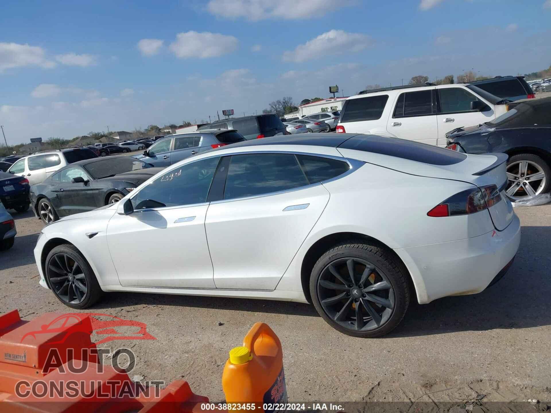 TESLA MODEL S 2020 - 5YJSA1E26LF382448