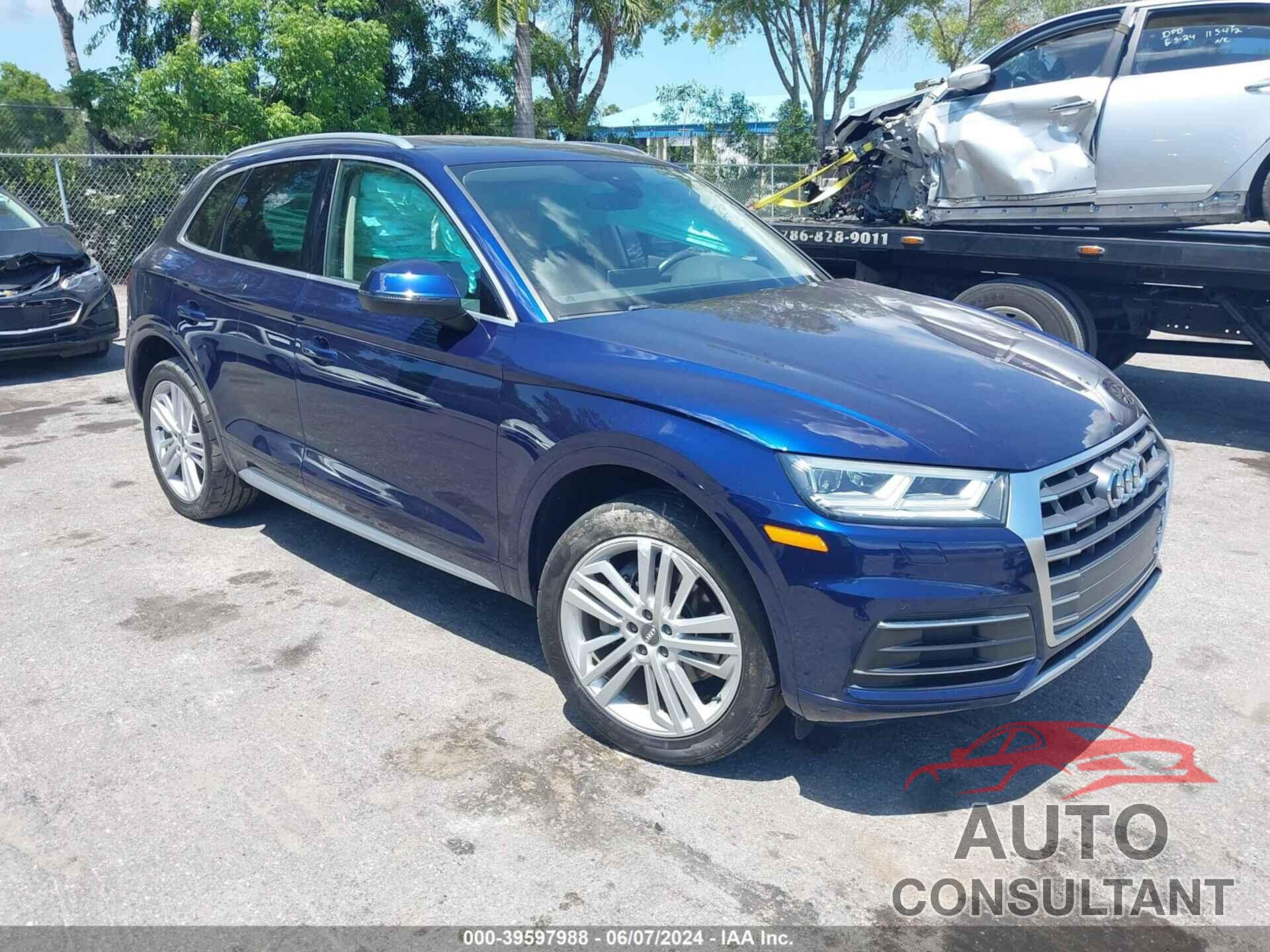 AUDI Q5 2018 - WA1BNAFY8J2004892