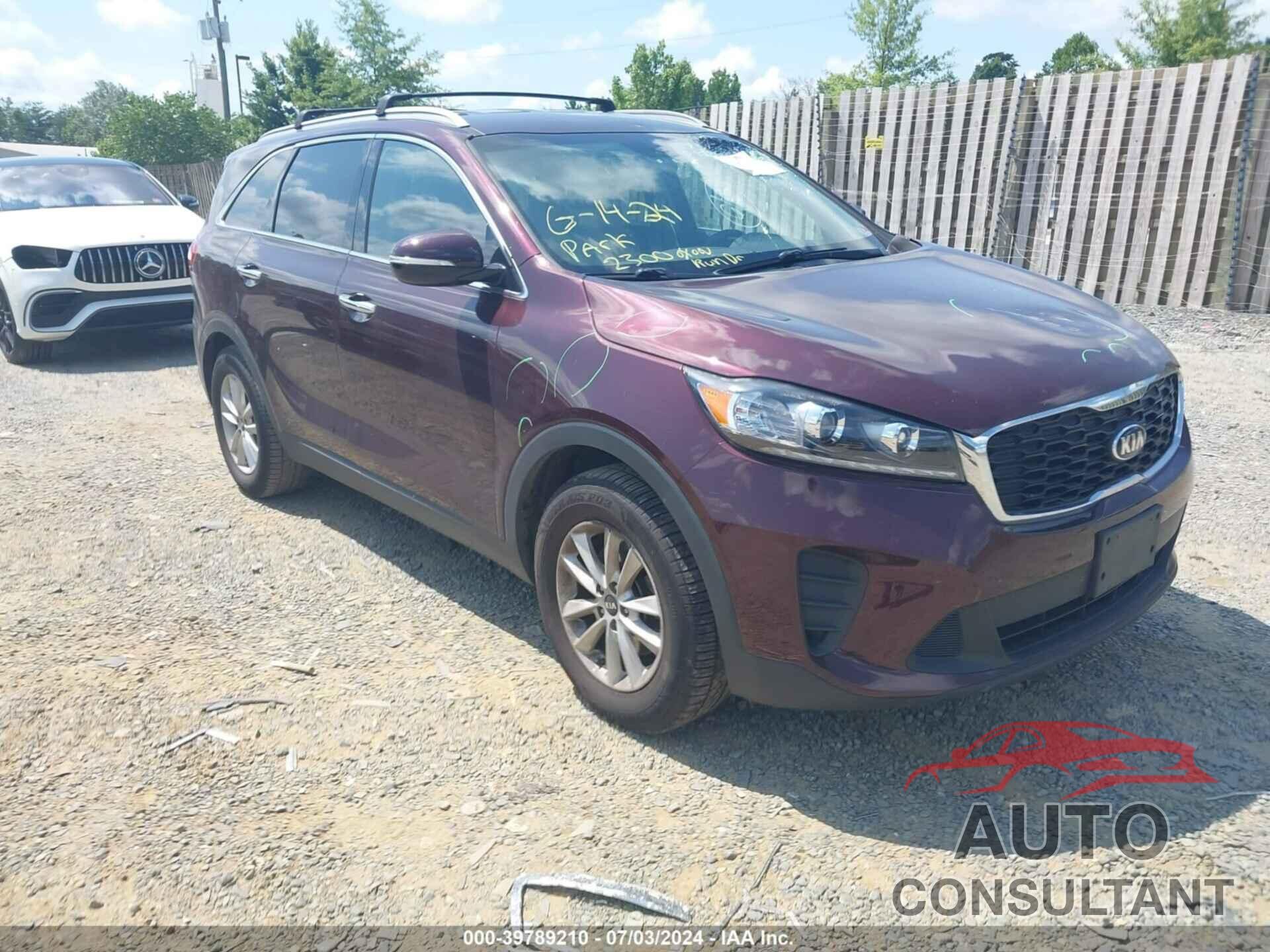 KIA SORENTO 2019 - 5XYPG4A58KG479308