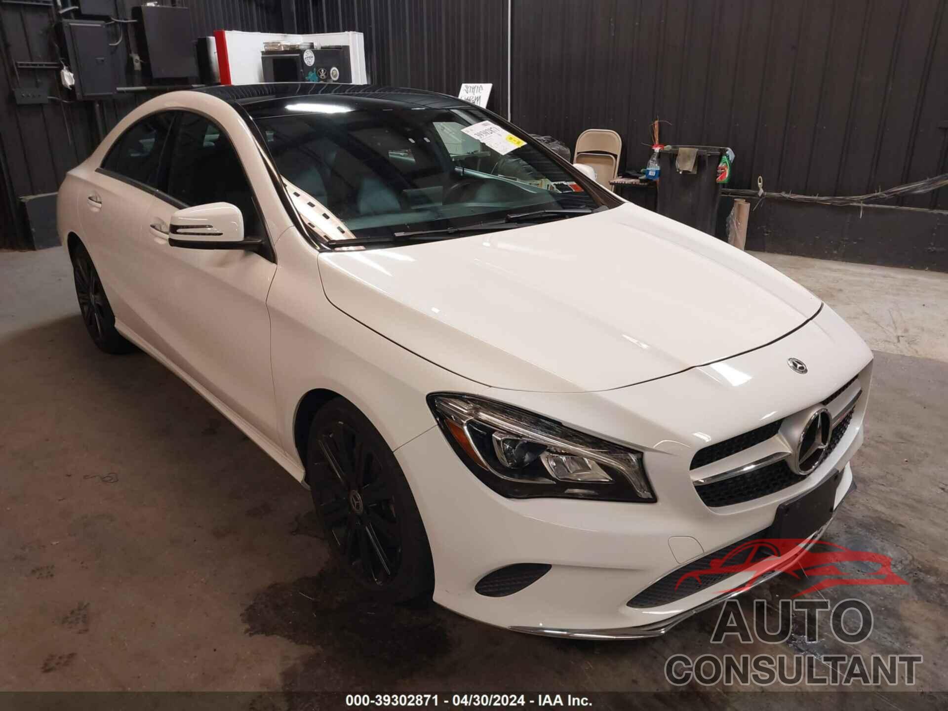 MERCEDES-BENZ CLA 250 2019 - WDDSJ4GB7KN725983