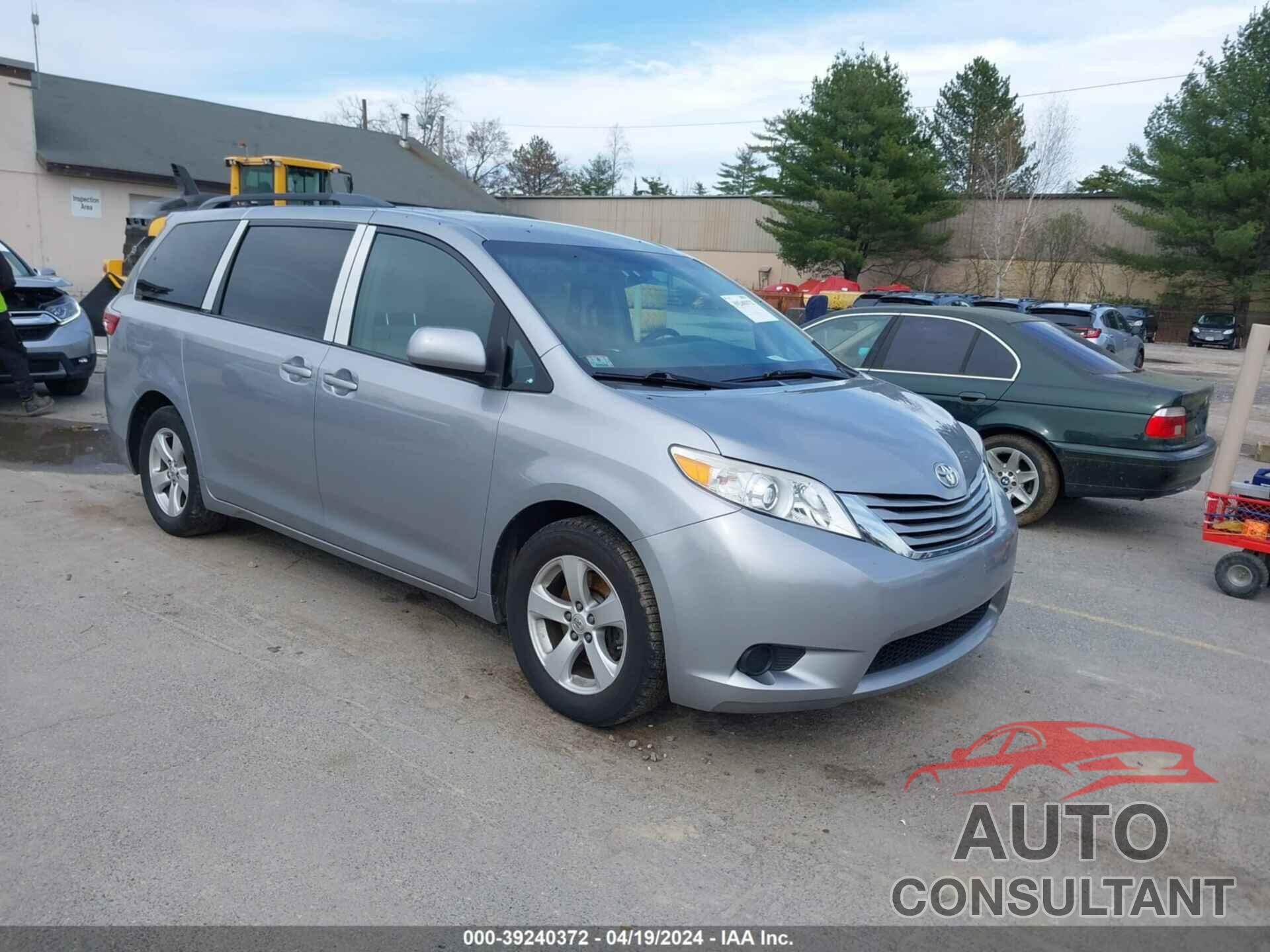 TOYOTA SIENNA 2017 - 5TDKZ3DC3HS786583