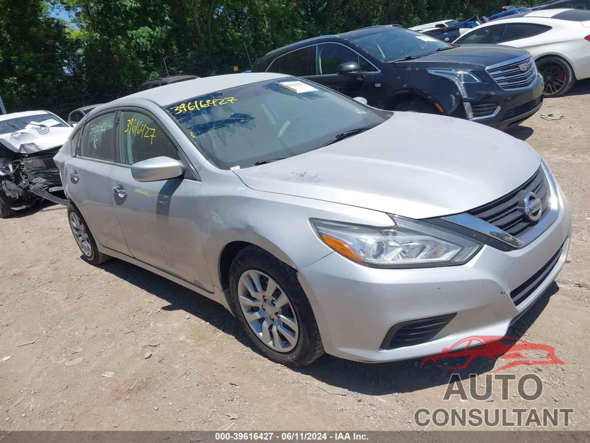 NISSAN ALTIMA 2017 - 1N4AL3APXHN340012