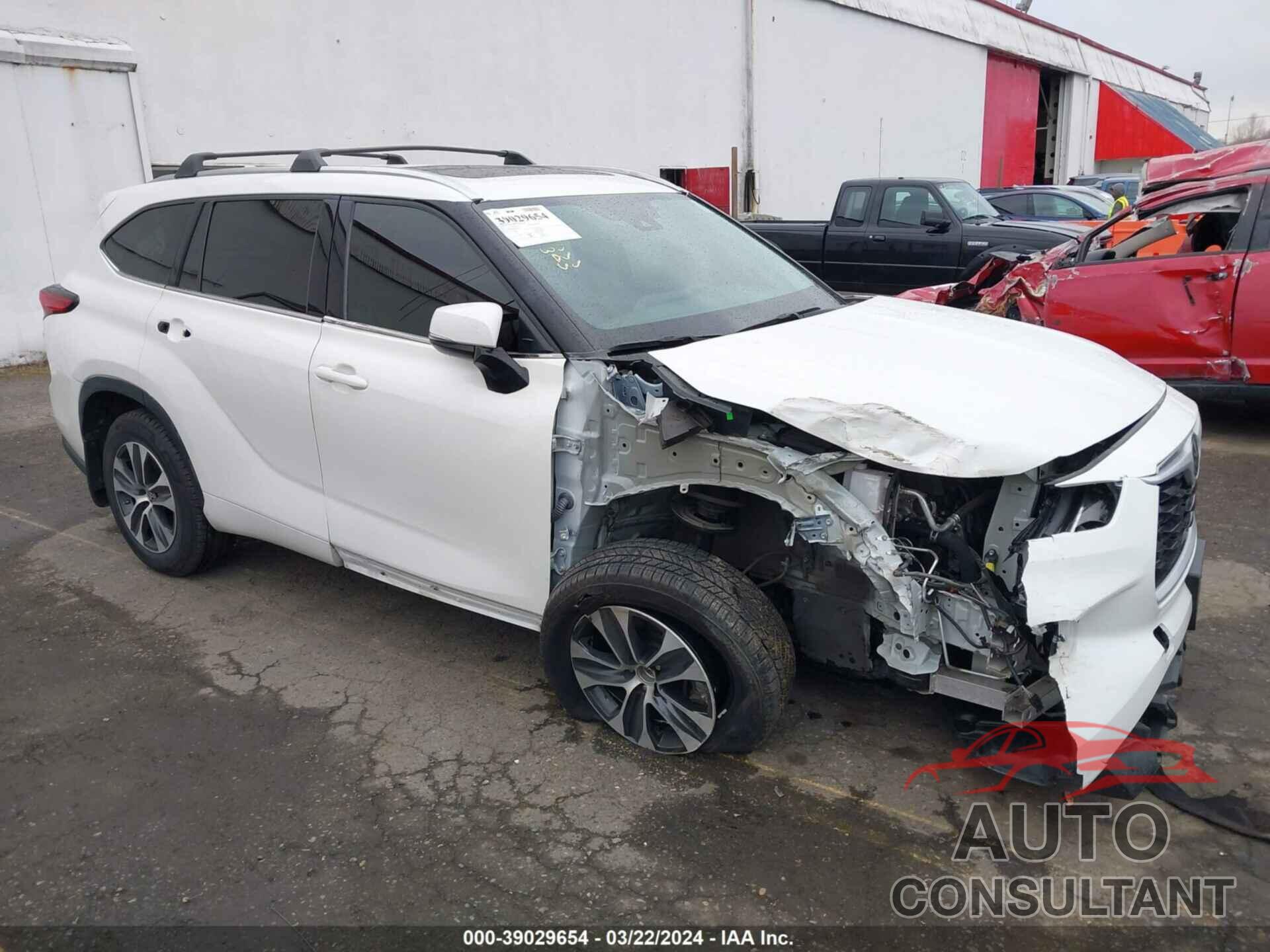 TOYOTA HIGHLANDER 2021 - 5TDHZRBH0MS549927